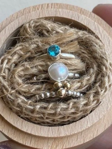 From Complete Beginner to Professional Jeweller in 1 Year - with Tanya Pepper (podcast episode) 