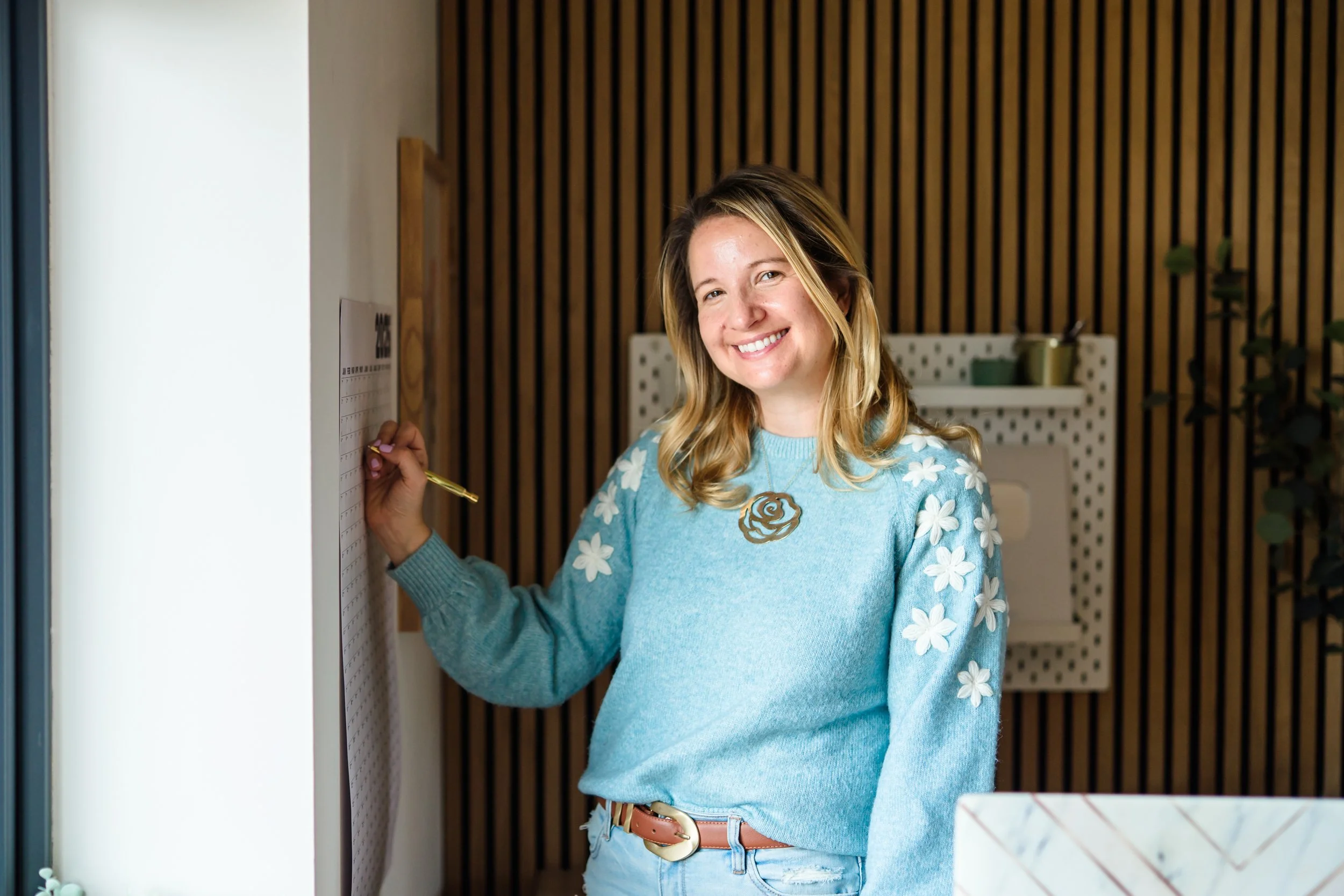 We’re Hiring: Join the Jewellers Academy Community Support Team (Part Time, Remote work opportunity)