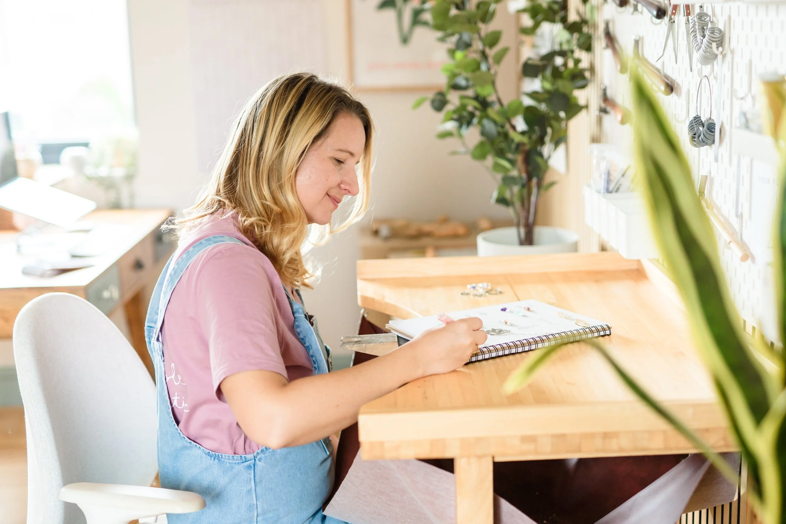 Back to the Bench: How to Ease Back Into Your Jewellery Business After Summer (Podcast Episode)
