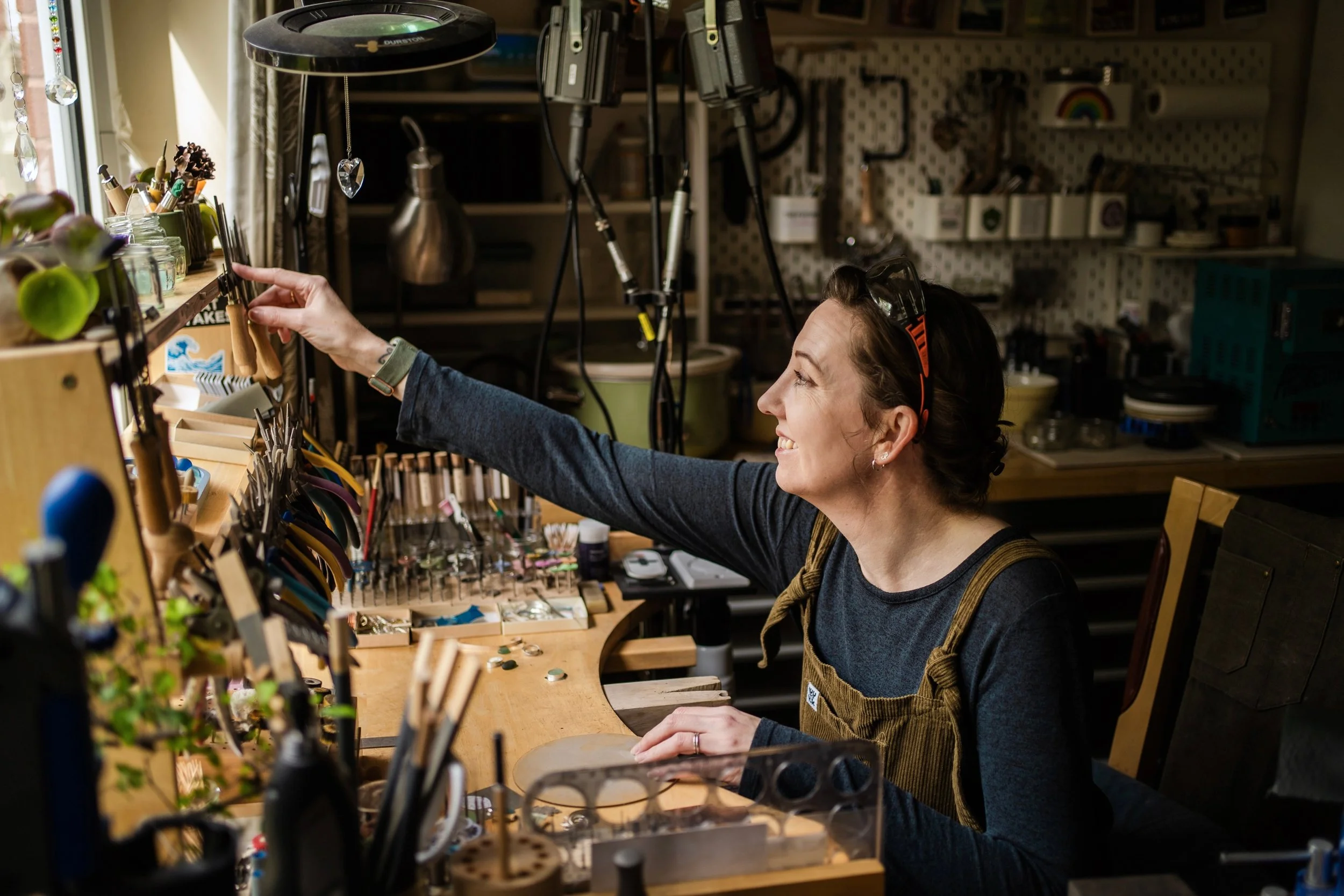 BEHIND THE DIPLOMA DIARIES: LEARNING, MAKING AND SHARING THE REAL JEWELLERY JOURNEY with kelly twigg (podcast episode)