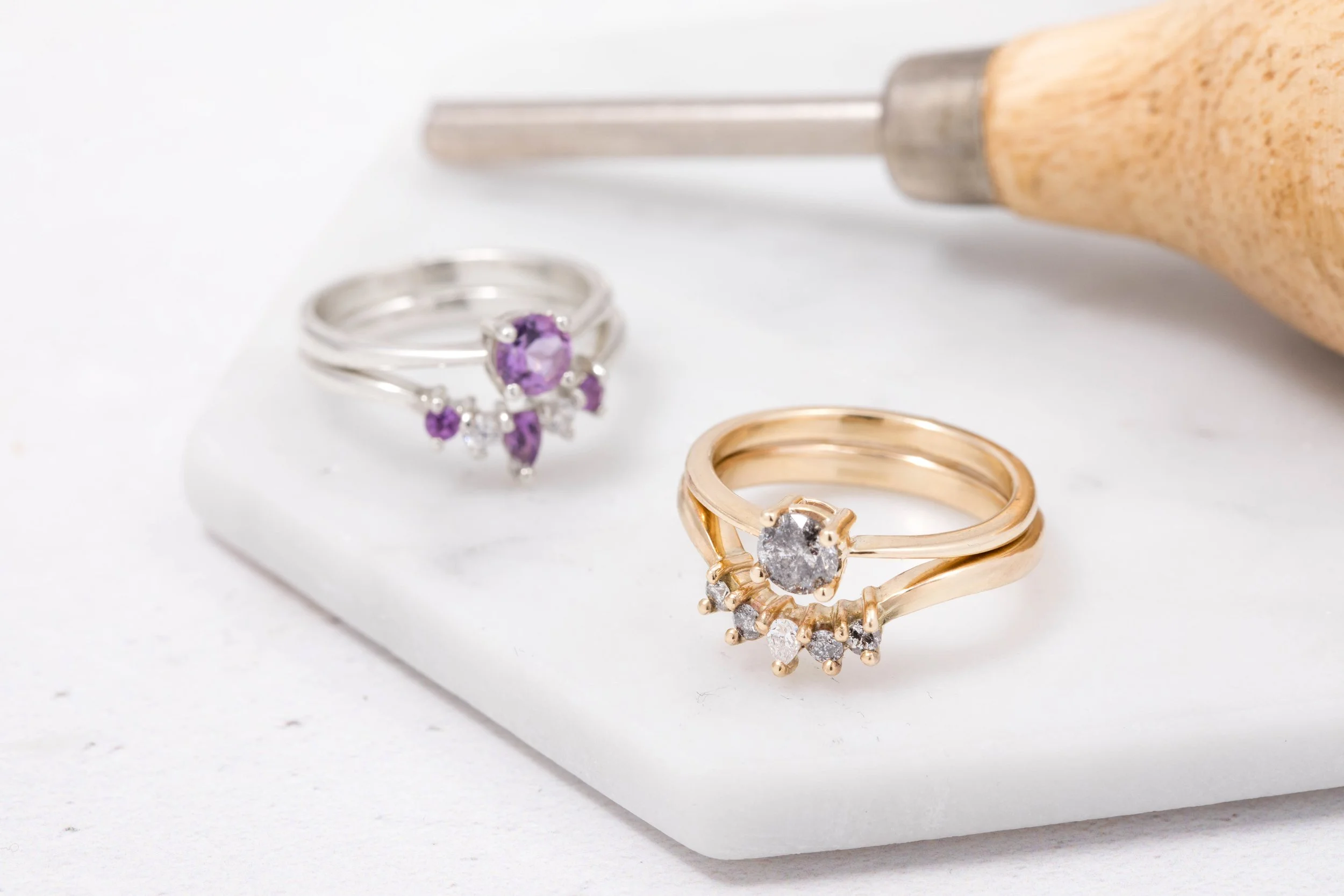 How to Take Your Stone Setting Skills to the Next Level with iain sainsbury (podcast episode)