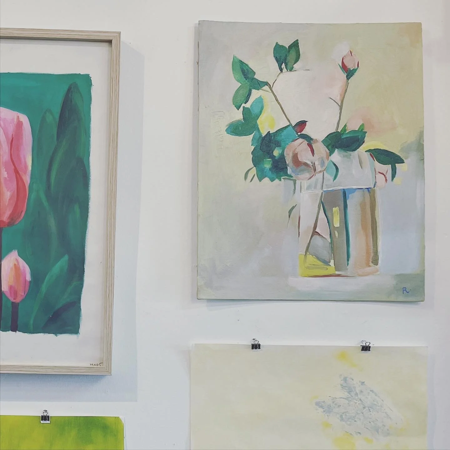 Colour study of roses in a glass vase