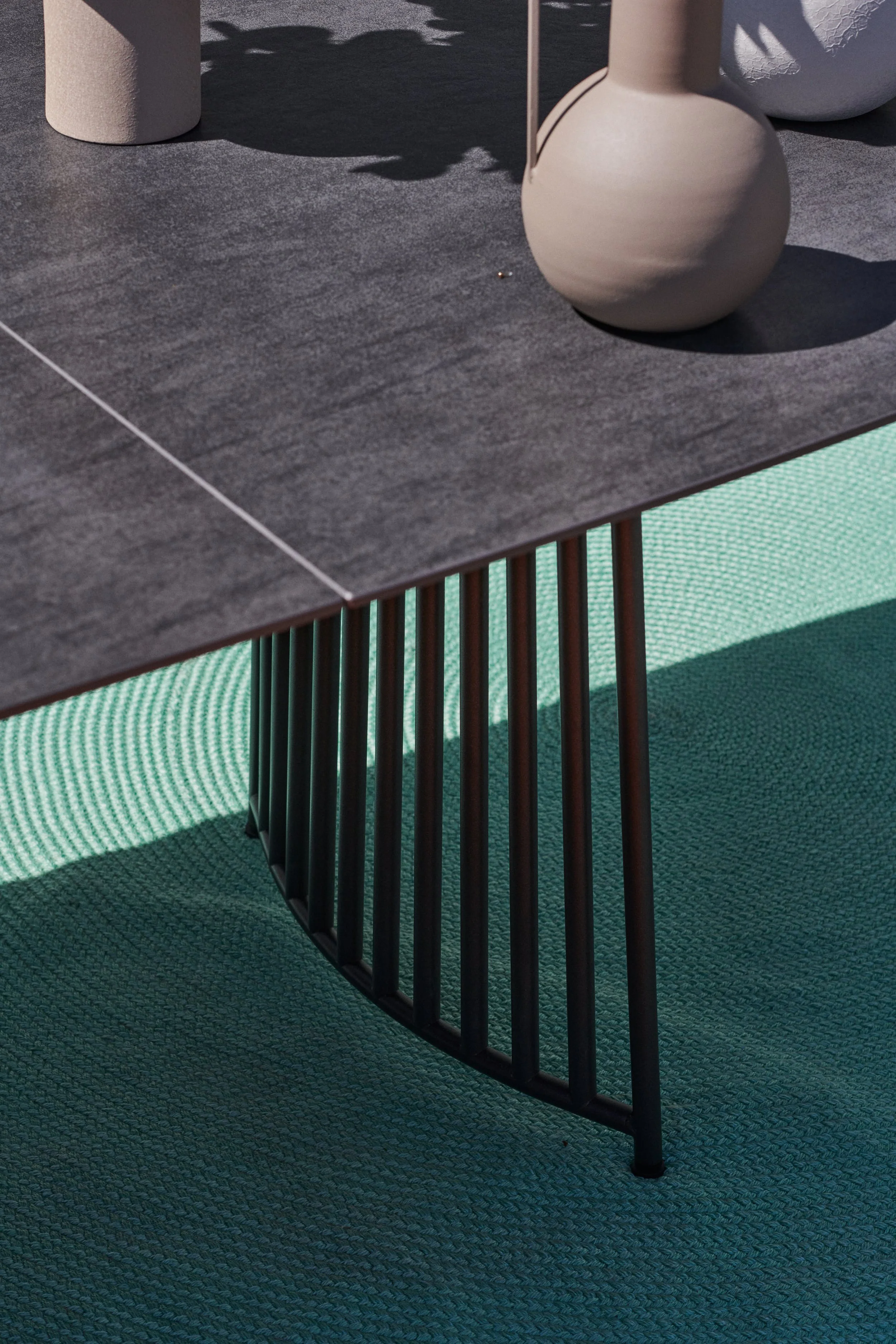 xxxxxxx_outdoor_2024_mediterran_design_tisch_stuhl_ap_I_075.jpg