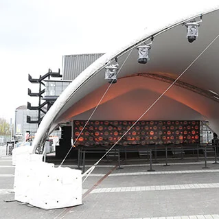 1000kg_bloc_casestudy_tent1.jpg