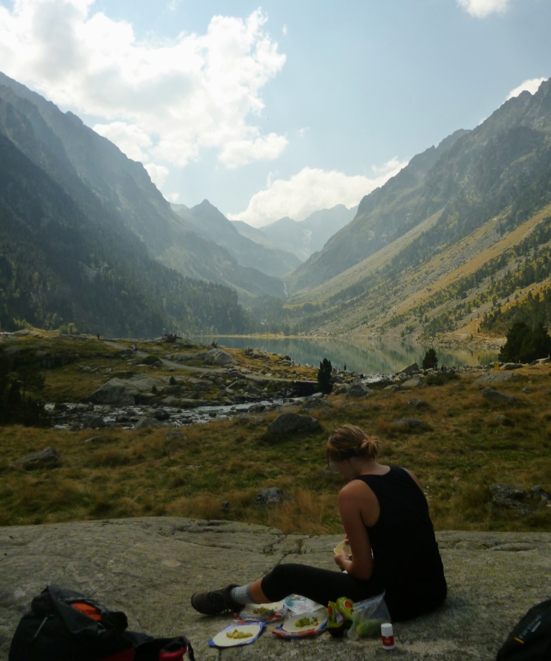 Stopping for lunch in the valley just south of Pont d’Espagne.