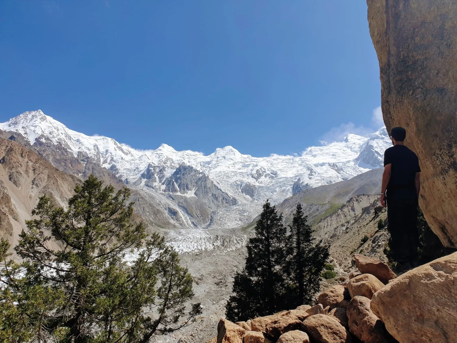 This viewpoint is about 60 minutes beyond Beyal Camp and a popular finishing point for those who don’t want to do the final push along the (more narrow) trail to the base camp.