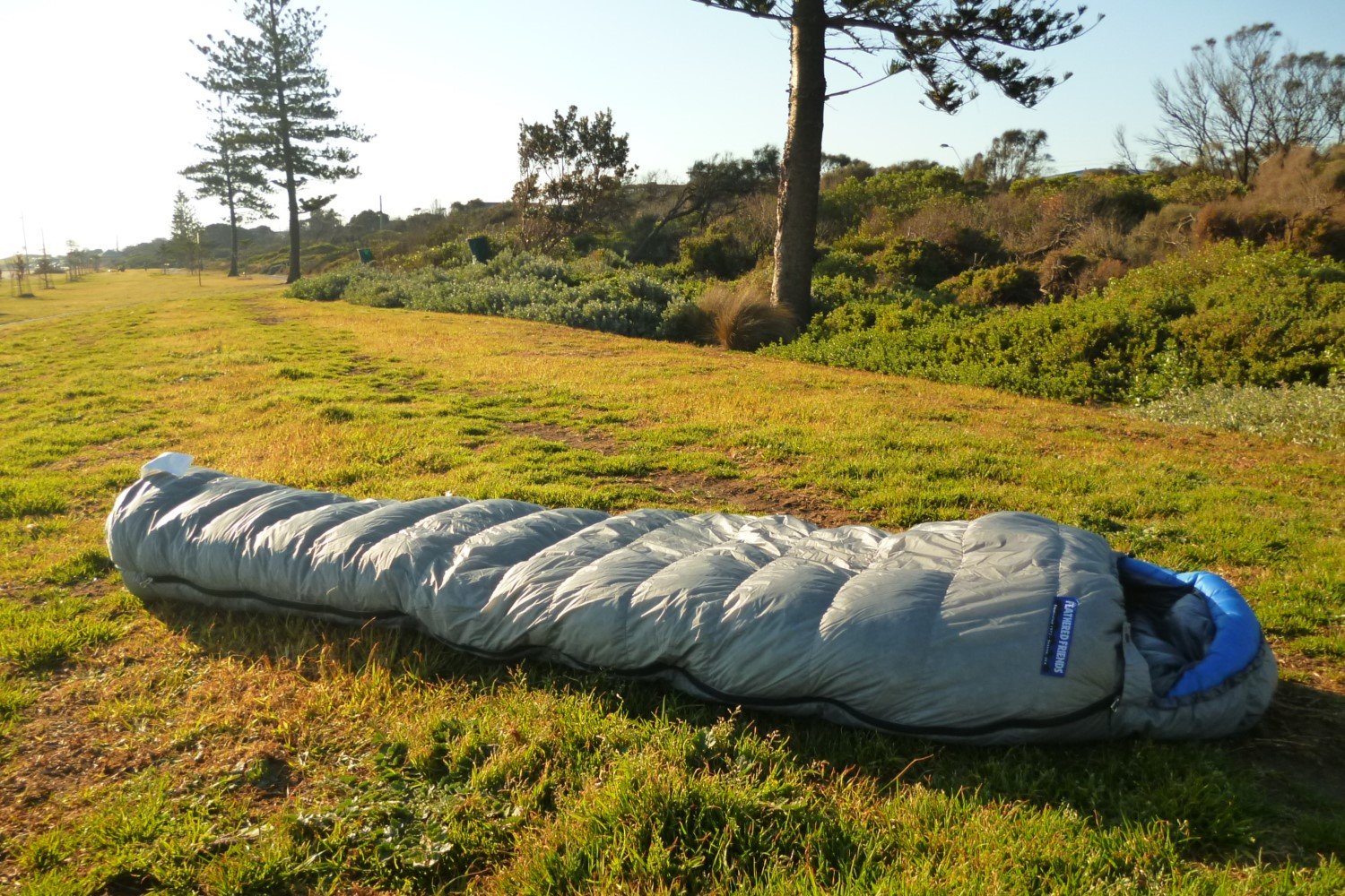  The Feathered Friends Lark is one of our favorite bags for conditions that might touch on freezing. 