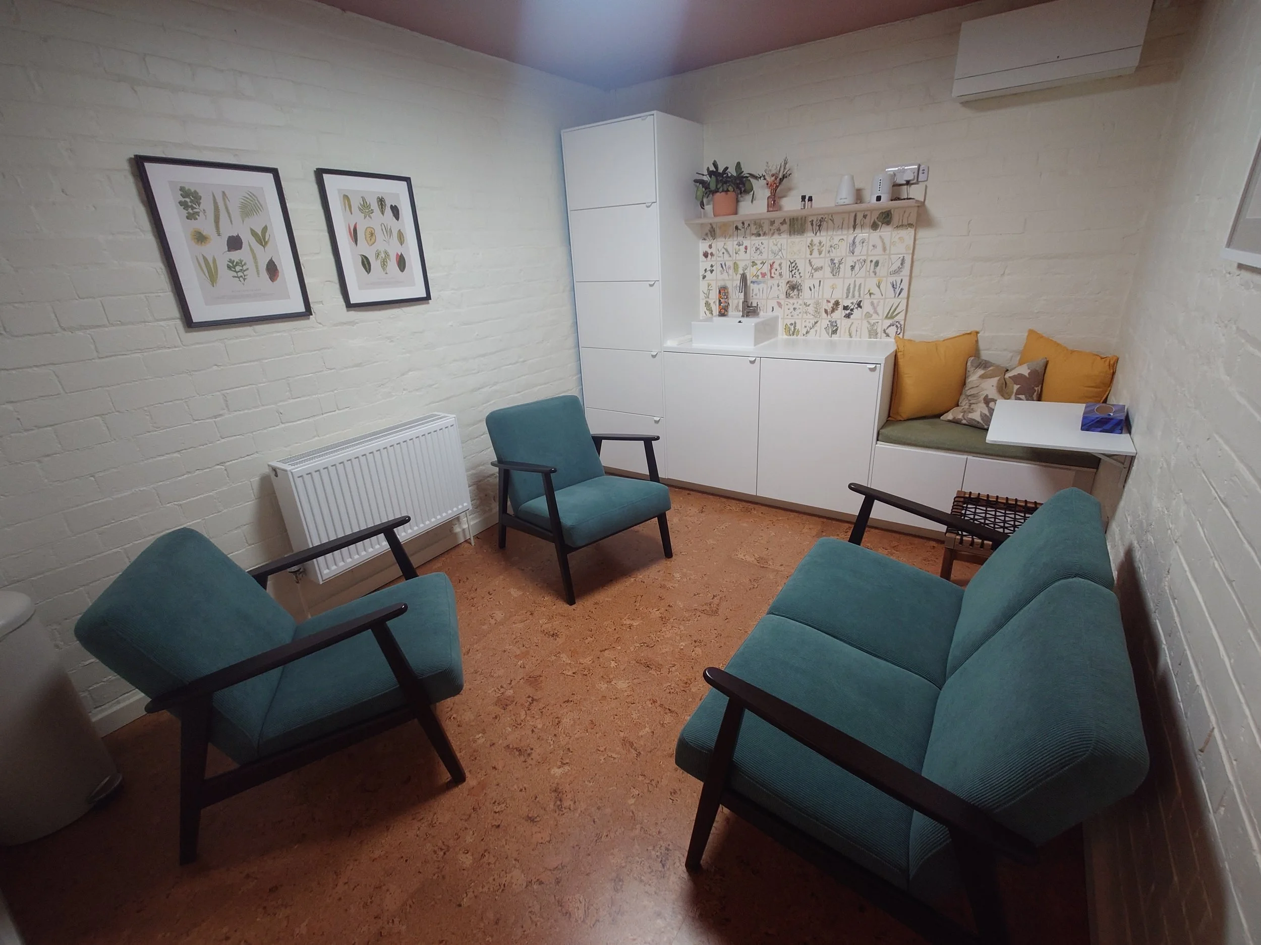 Couples / Small Group Room