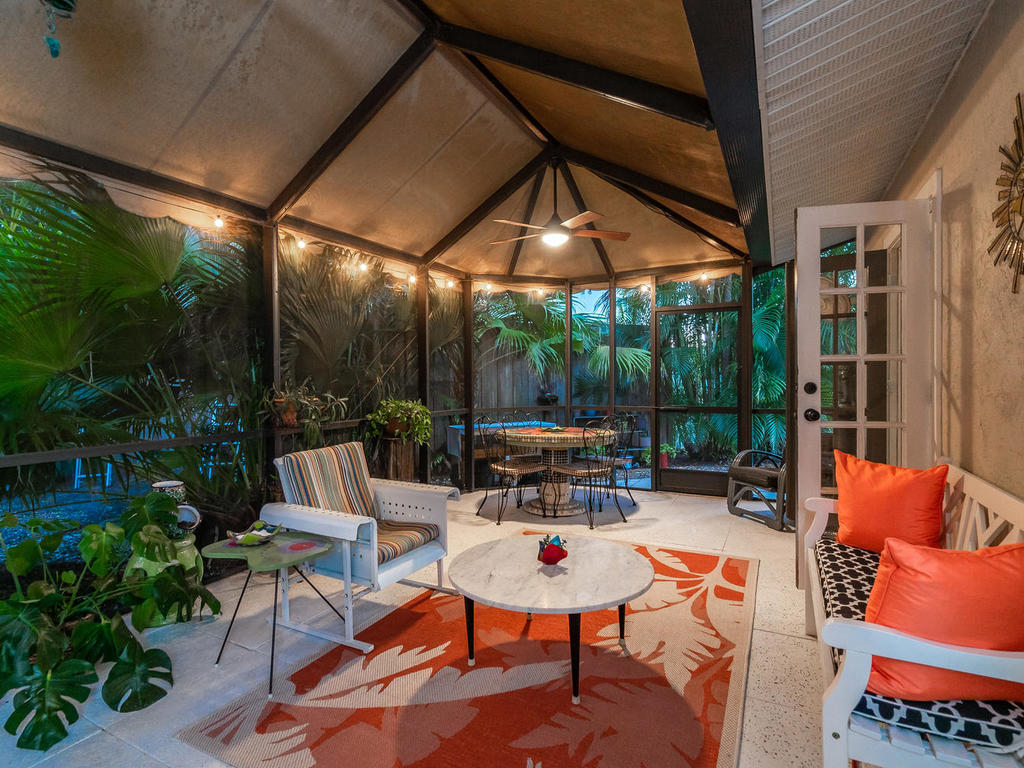 7840 Midnight Pass Rd Sarasota-059-60-Chpteam 16-MLS_Size.jpg