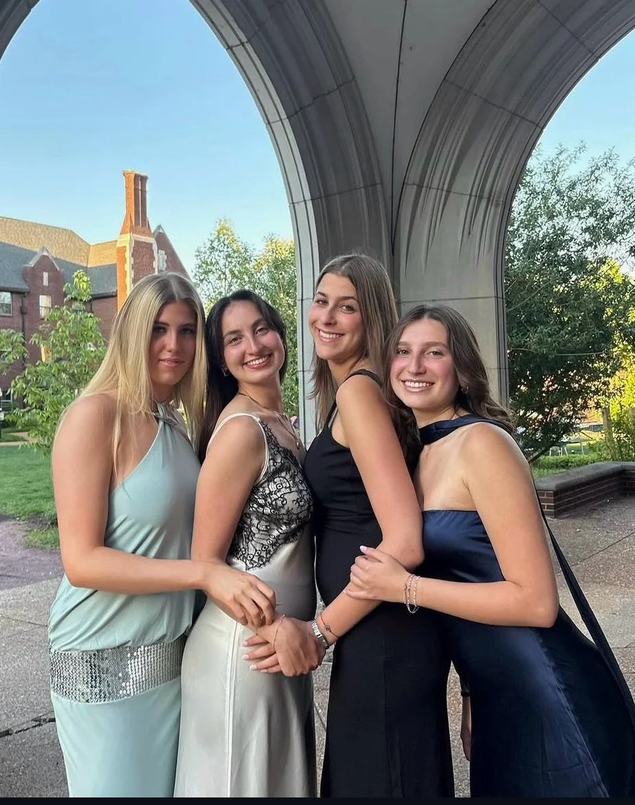 Oh so phormal! 🩵💙

#aephi #sorority #formal #sisterhood #sororitylife