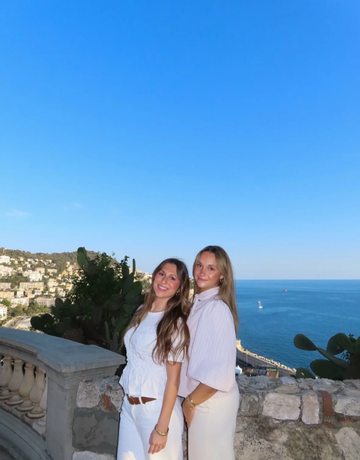Meet two sisters from our @aephiumass chapter, Molly &amp; Ava, who are studying abroad together this semester! 

&ldquo;We decided to study abroad together because we wanted to see new places, experience new things, and make the most out of our coll