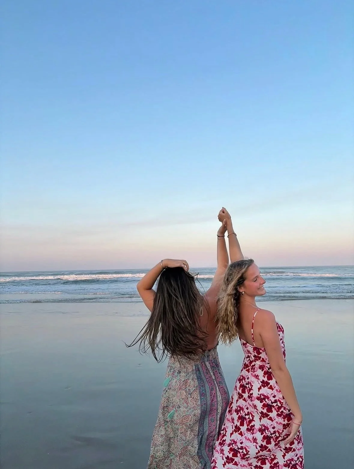 BRB, we&rsquo;ll be at the beach with our sisters! 👯&zwj;♀️🏖️

#aephi #sorority #gogreek #sisterhood #sororitylife