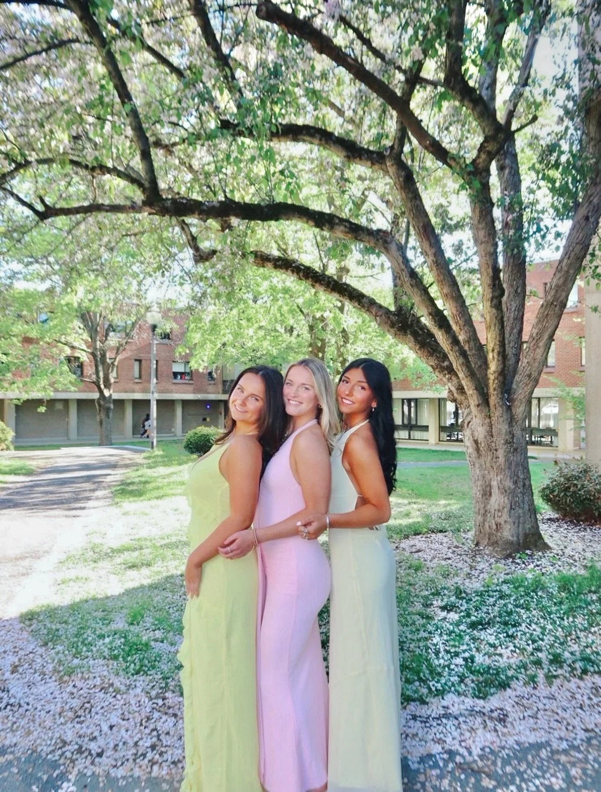 The last formalities before the semester ends! #formal

#aephi #sorority #gogreek #sisterhood