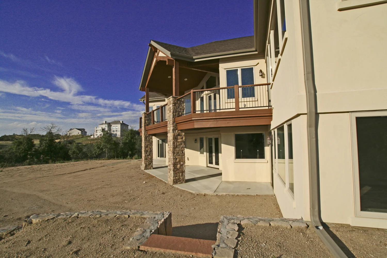 keenr exterior back 1.jpg