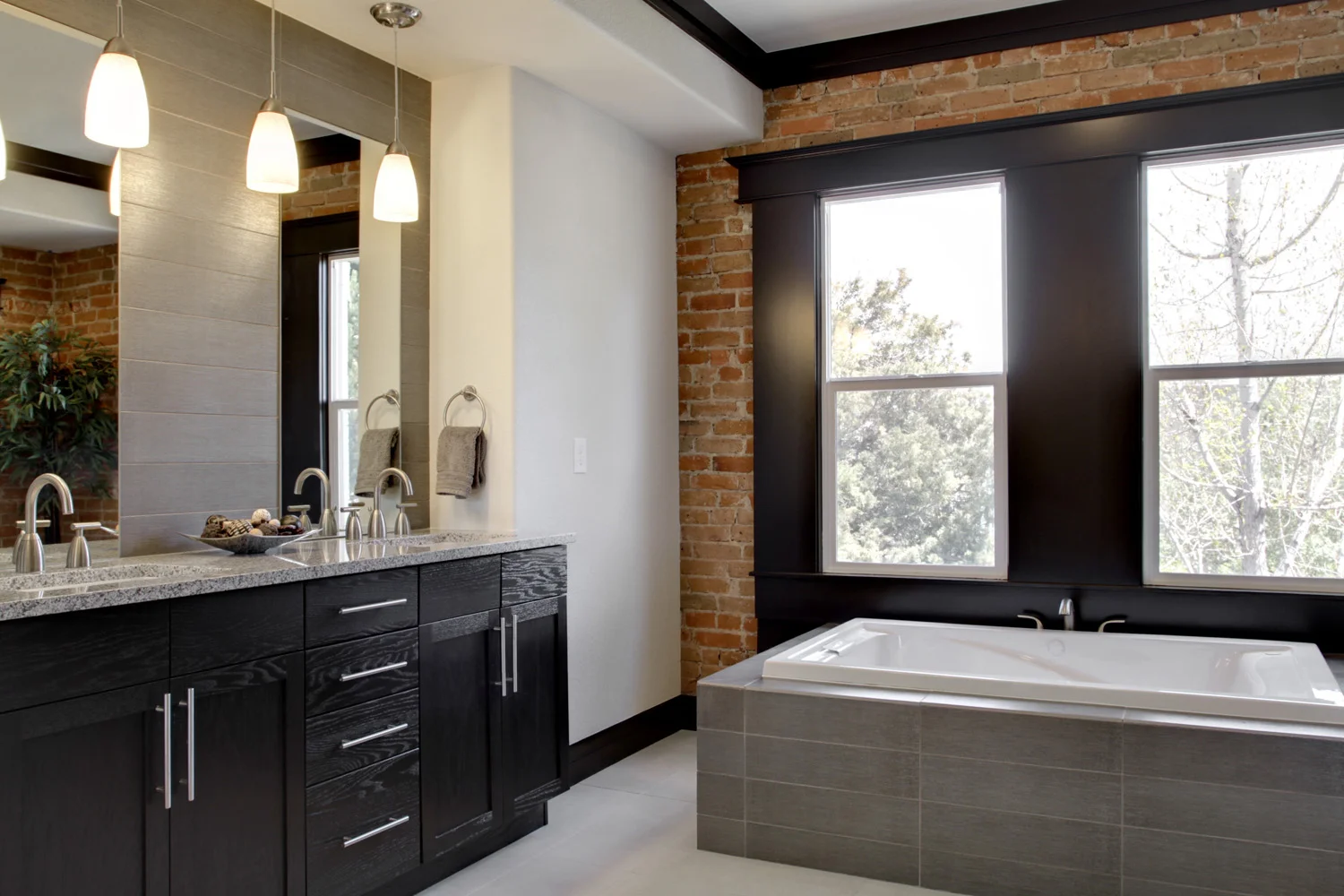 fra master bath.jpg