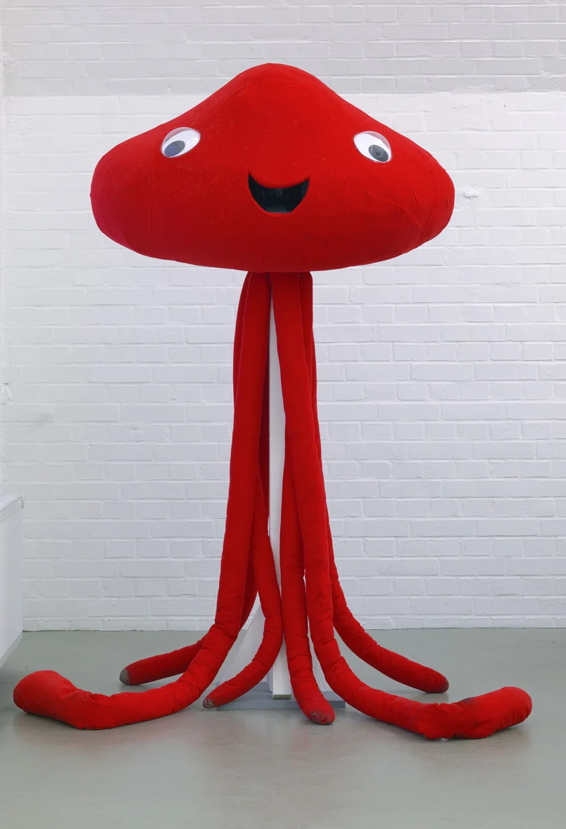SM04_costumeAlien.jpg