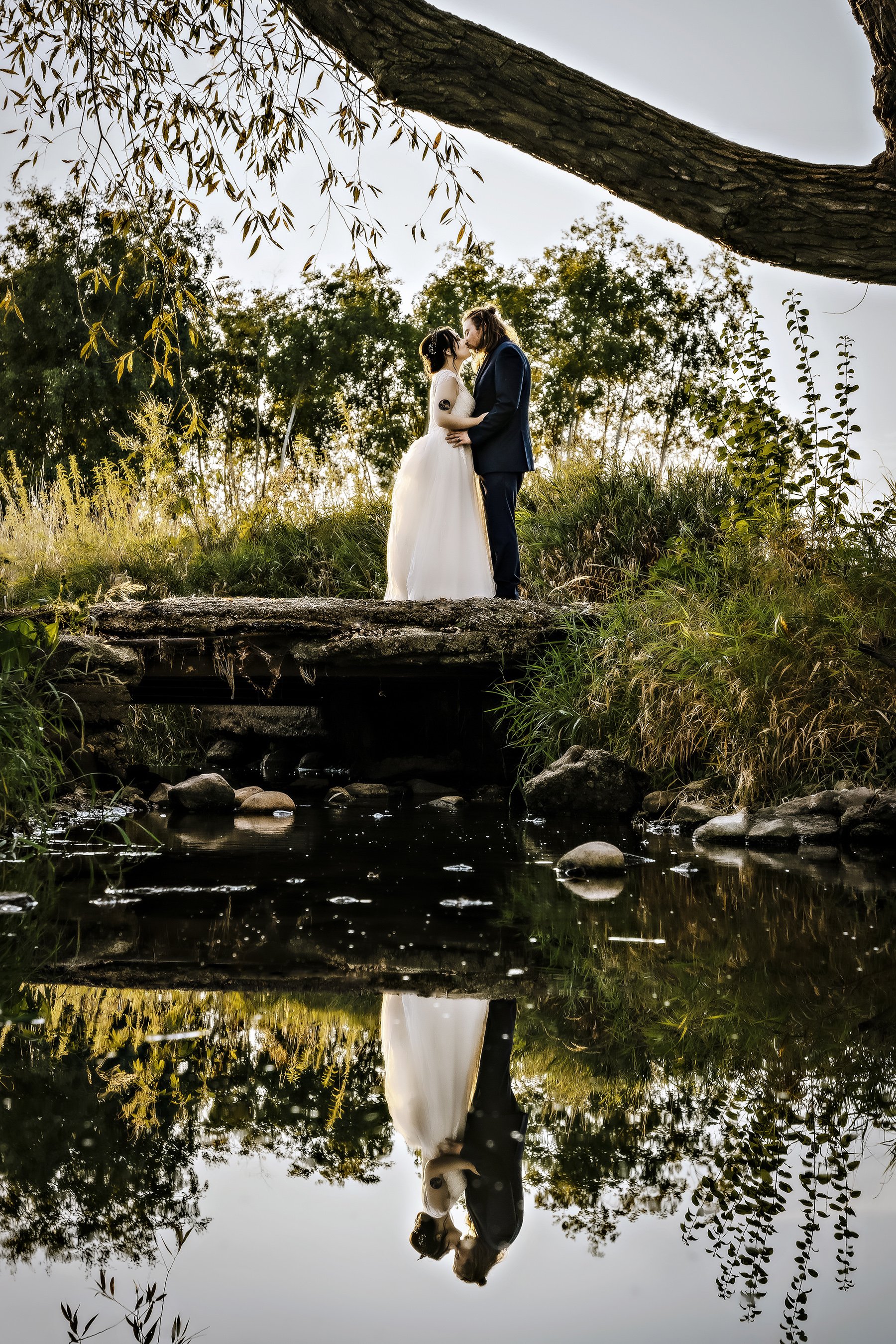 REFLECTIONWEDDINGPHOTO.jpg