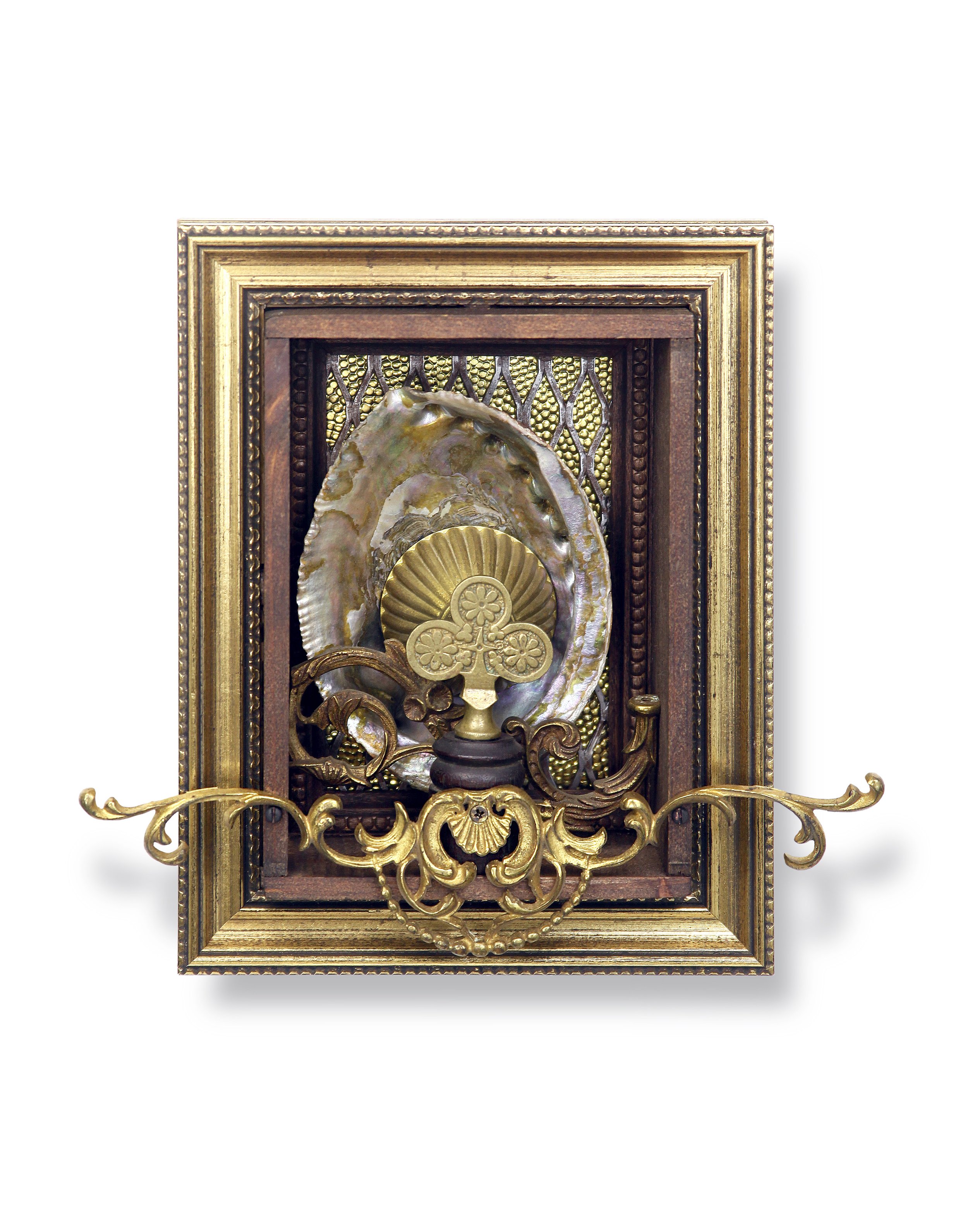 Wessen_Robbii_Birth_of_Venus_10x9x3_2020_Assemblage_241200.jpg