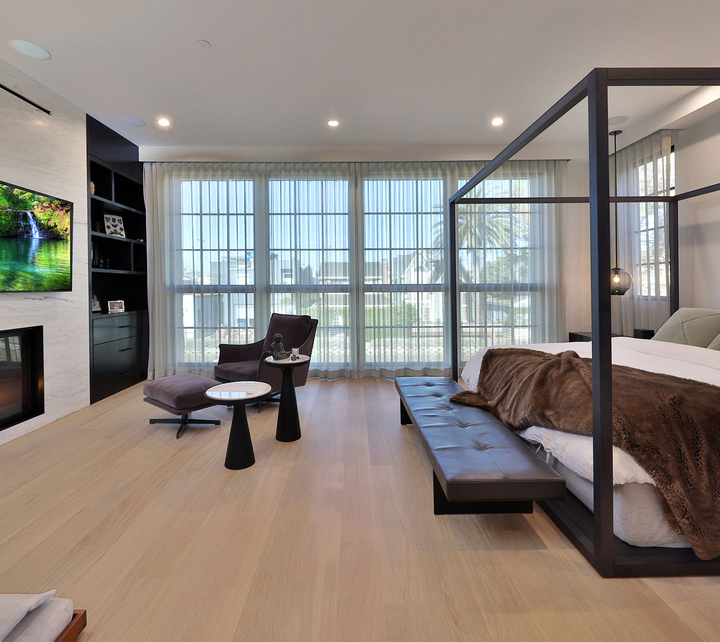 Contemporary-master-bedroom-los-angeles-Silicon-Bay.JPG