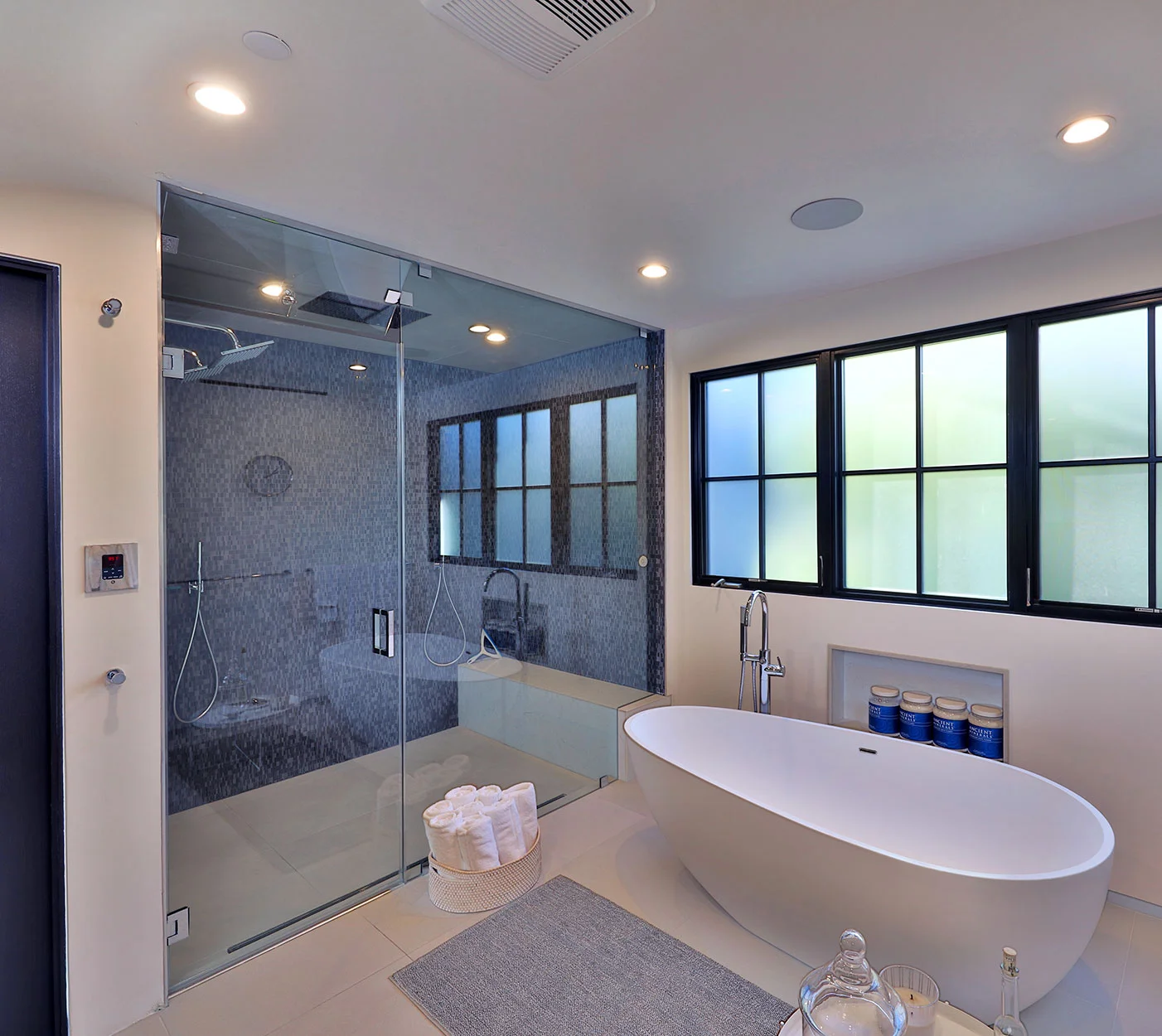 Silicon-Bay-master-bath-contemporary-Los-Angeles.JPG
