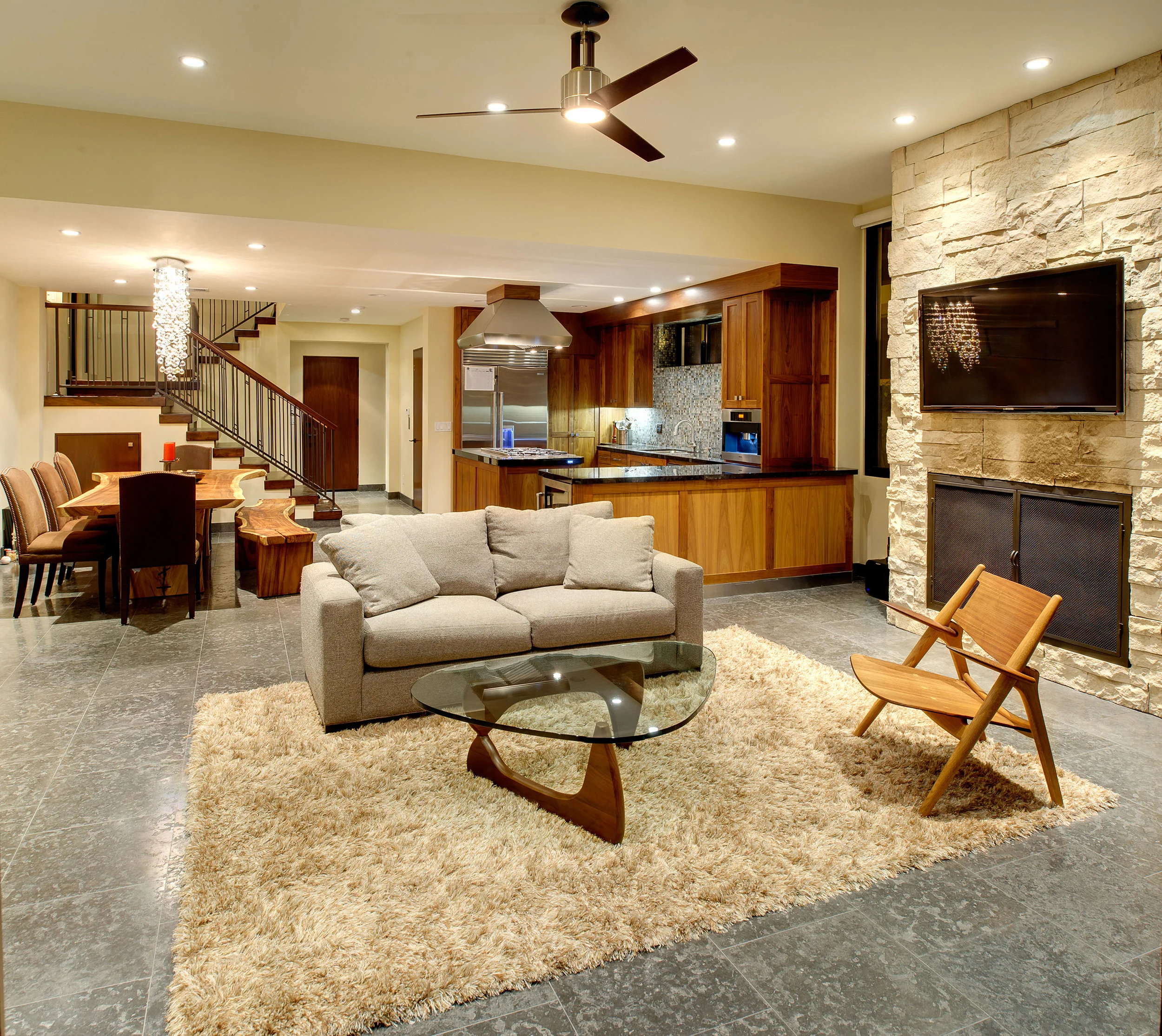 9-Modern-los-angeles-open-concept-SiliconBay.jpg