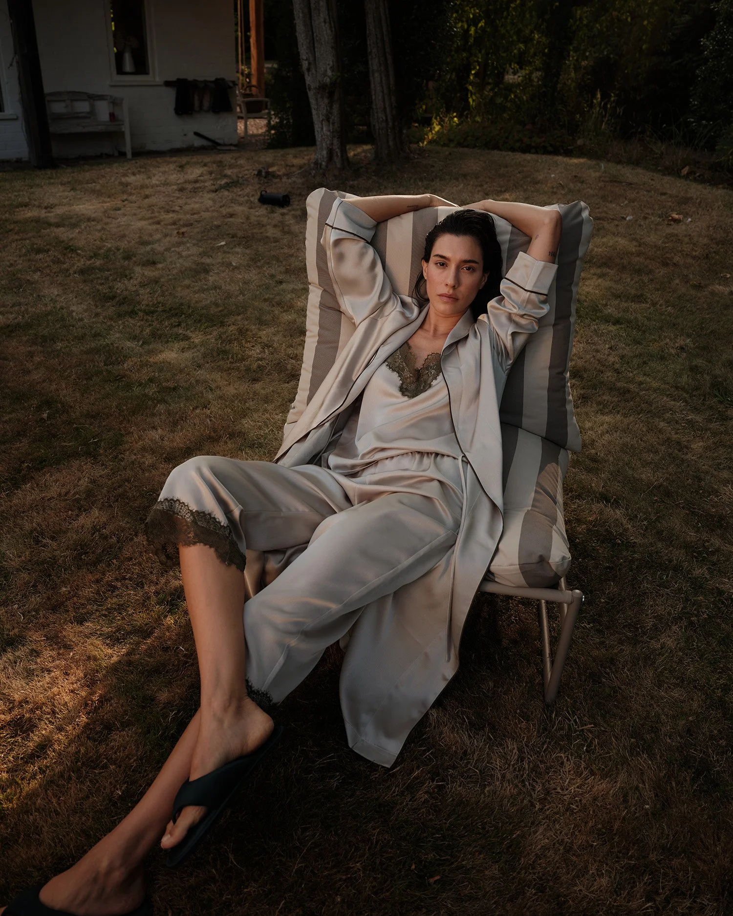ROBERT BINDER | Manchester based fashion, sportswear and lifestyle photographer.

 

 Robert Binder | Photographer. Robert is a Manchester based fashion, sportswear and lifestyle photographer with over 10 years experience working for various fashion 