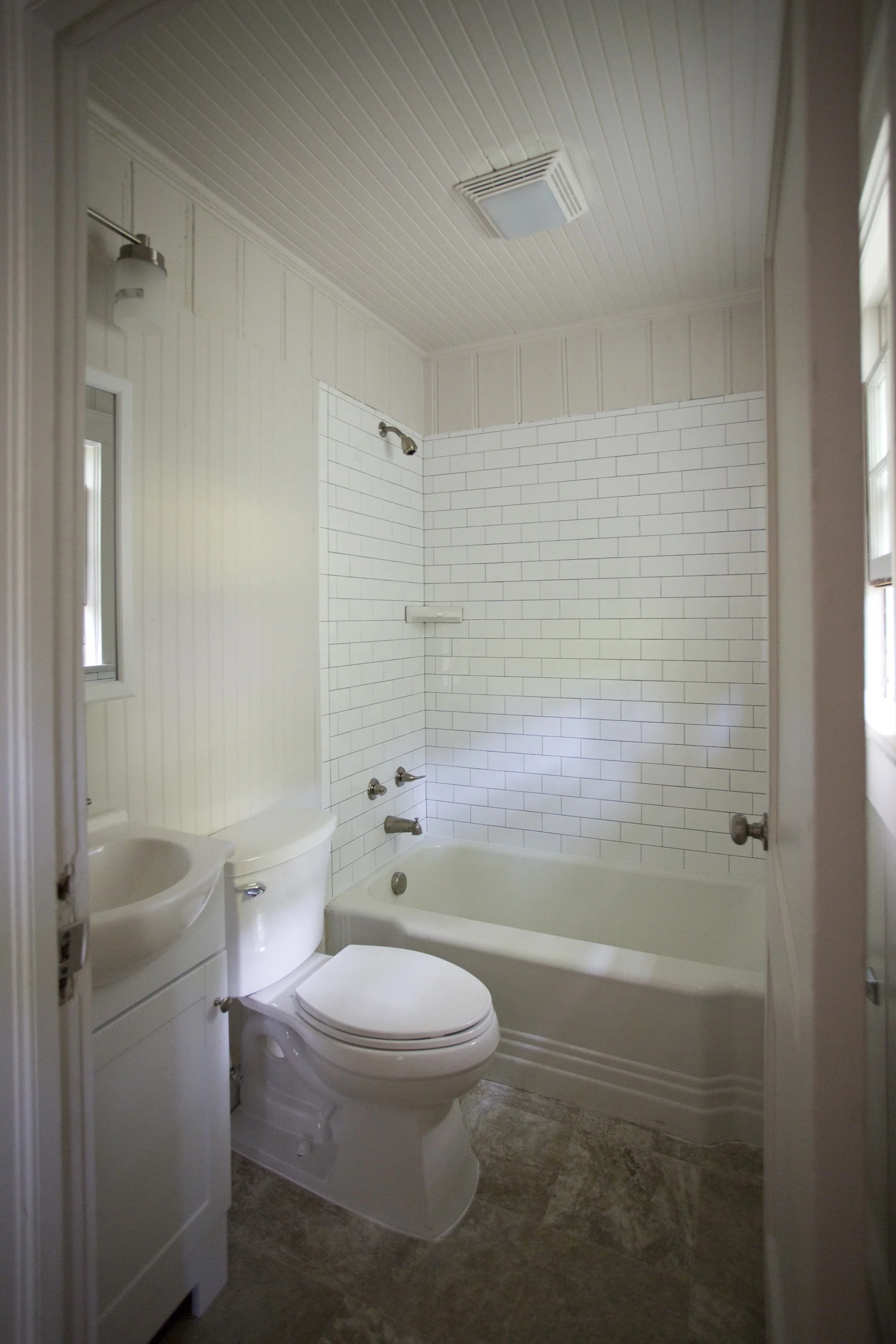 Interior-06-Bathroom.jpg