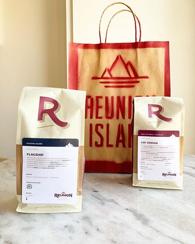 ⁣☕️Fresh Coffee Beans! And catch @reunioncoffee Founder @adamjcoffee and ToFoodies&rsquo; own @daniellefinest going LIVE on IG LIVE tomorrow at 3 PM EST! ☕️⠀
⠀
⠀
🍽 First met @adamjcoffee with @thefoodrunners_ last fall and we haven&rsquo;t been able