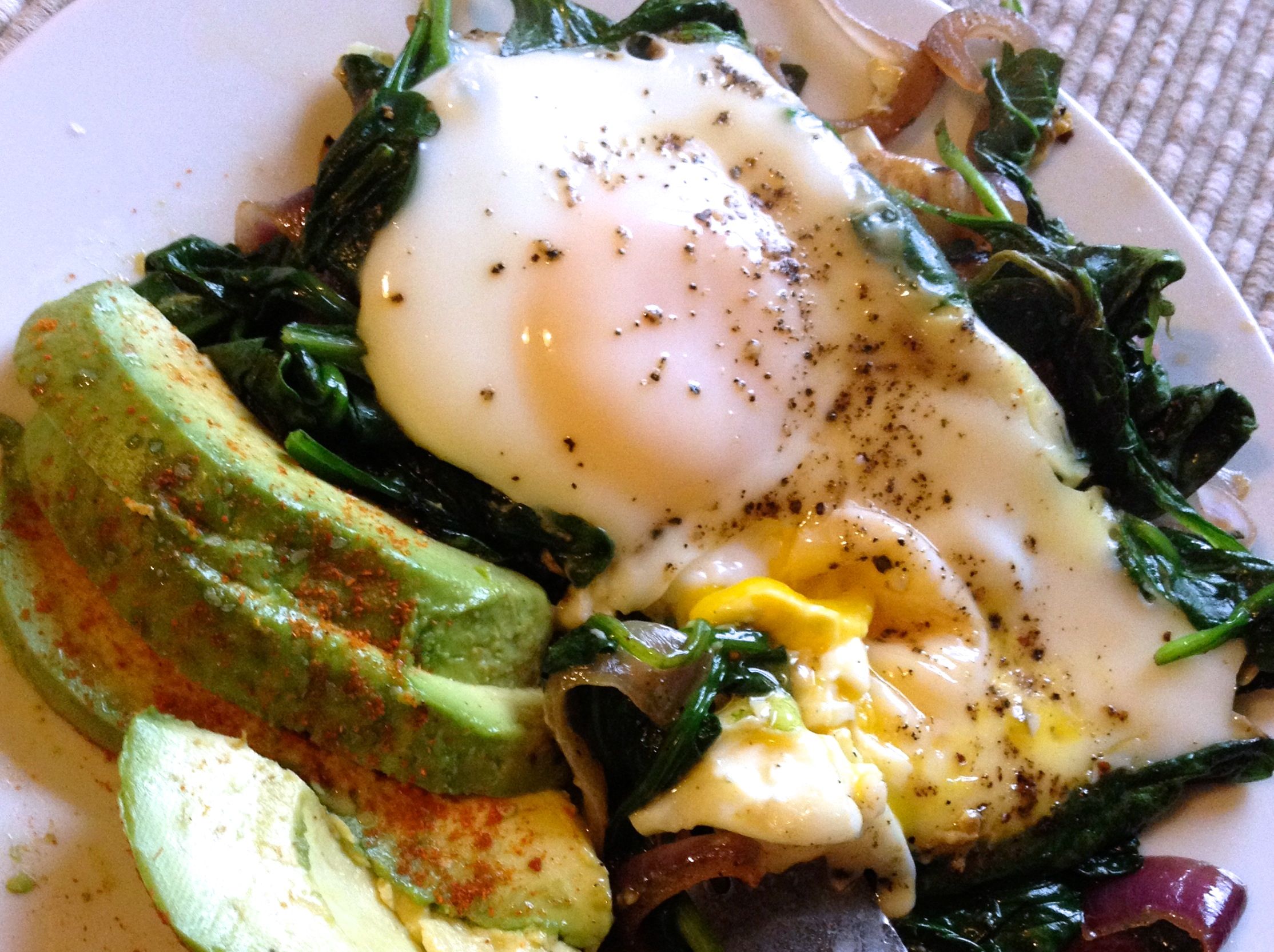 what_i_ate_wednesday_eggs_in_spinach_nest
