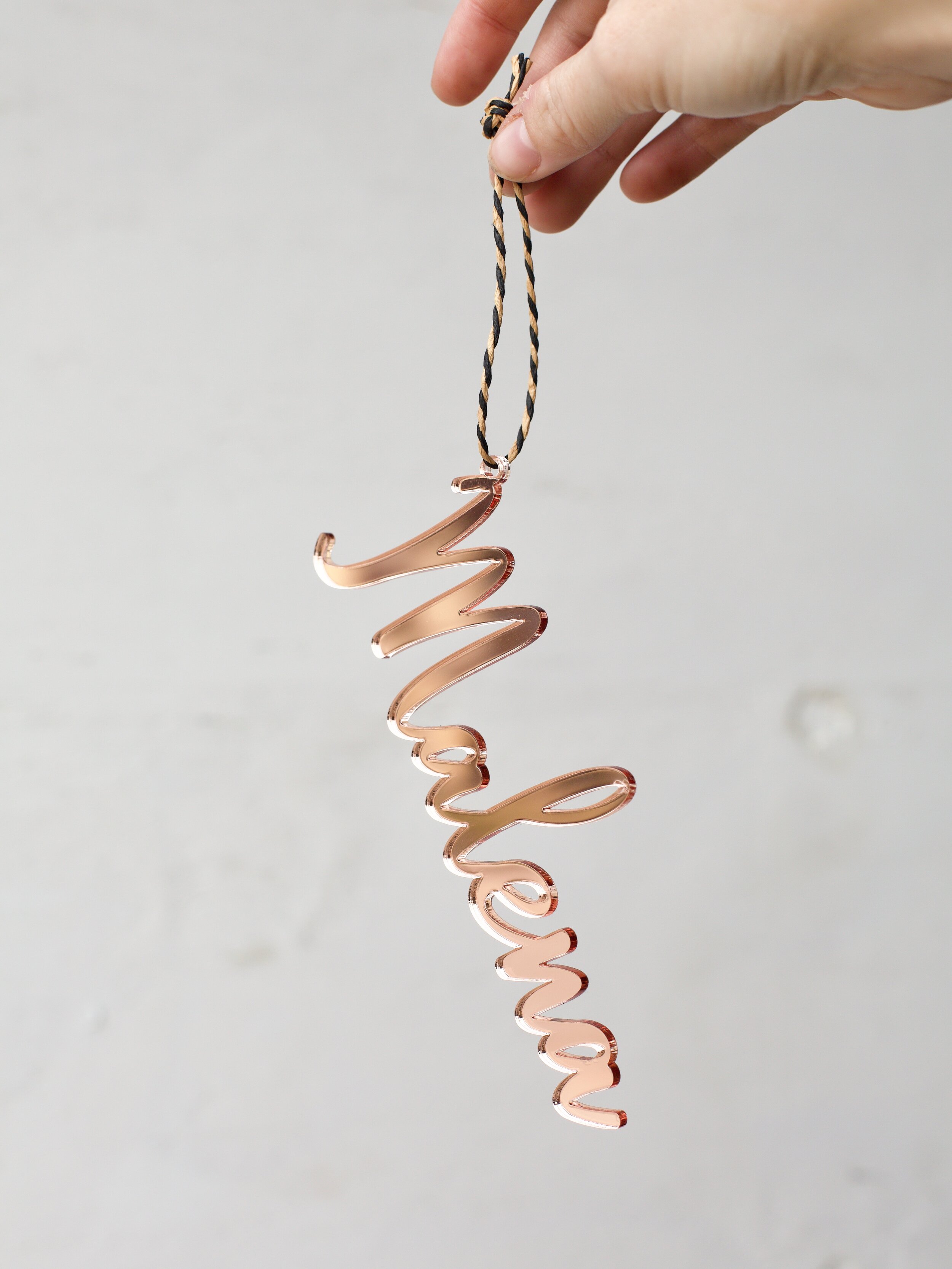 cut-rose-gold-mirrored-acrylic-stocking-name-tag-christmas-malena.jpg