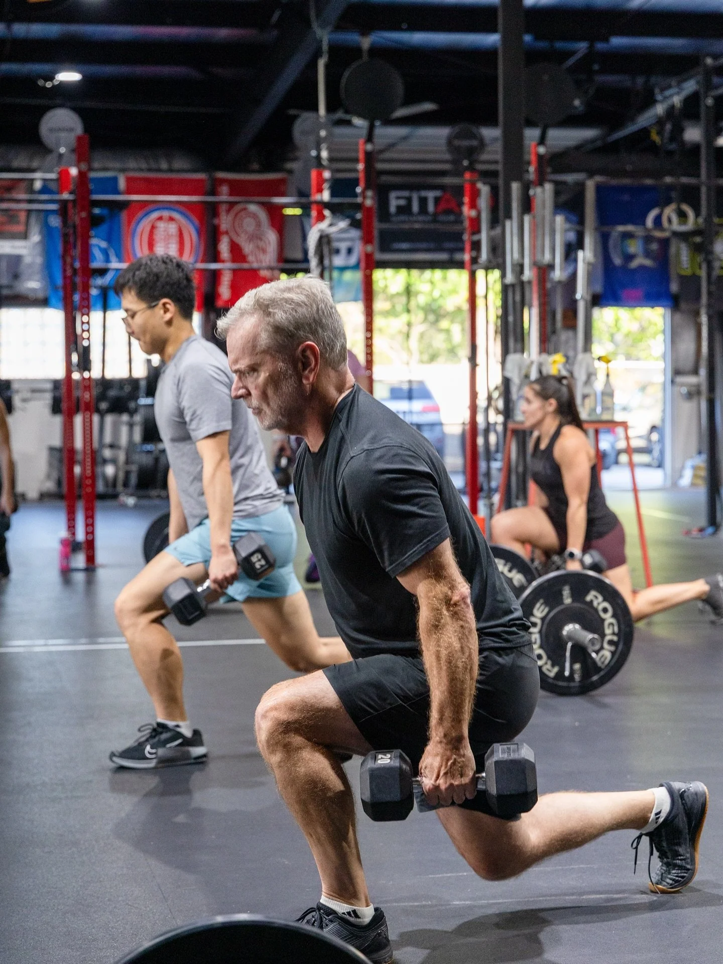 We don’t grow alone.
We push, challenge, and build each other — in the gym and in life.
“As iron sharpens iron, so one person sharpens another.” — Proverbs 27:17 ✝️
#highcaliberstrength #strengthprevails #faith #fitnes