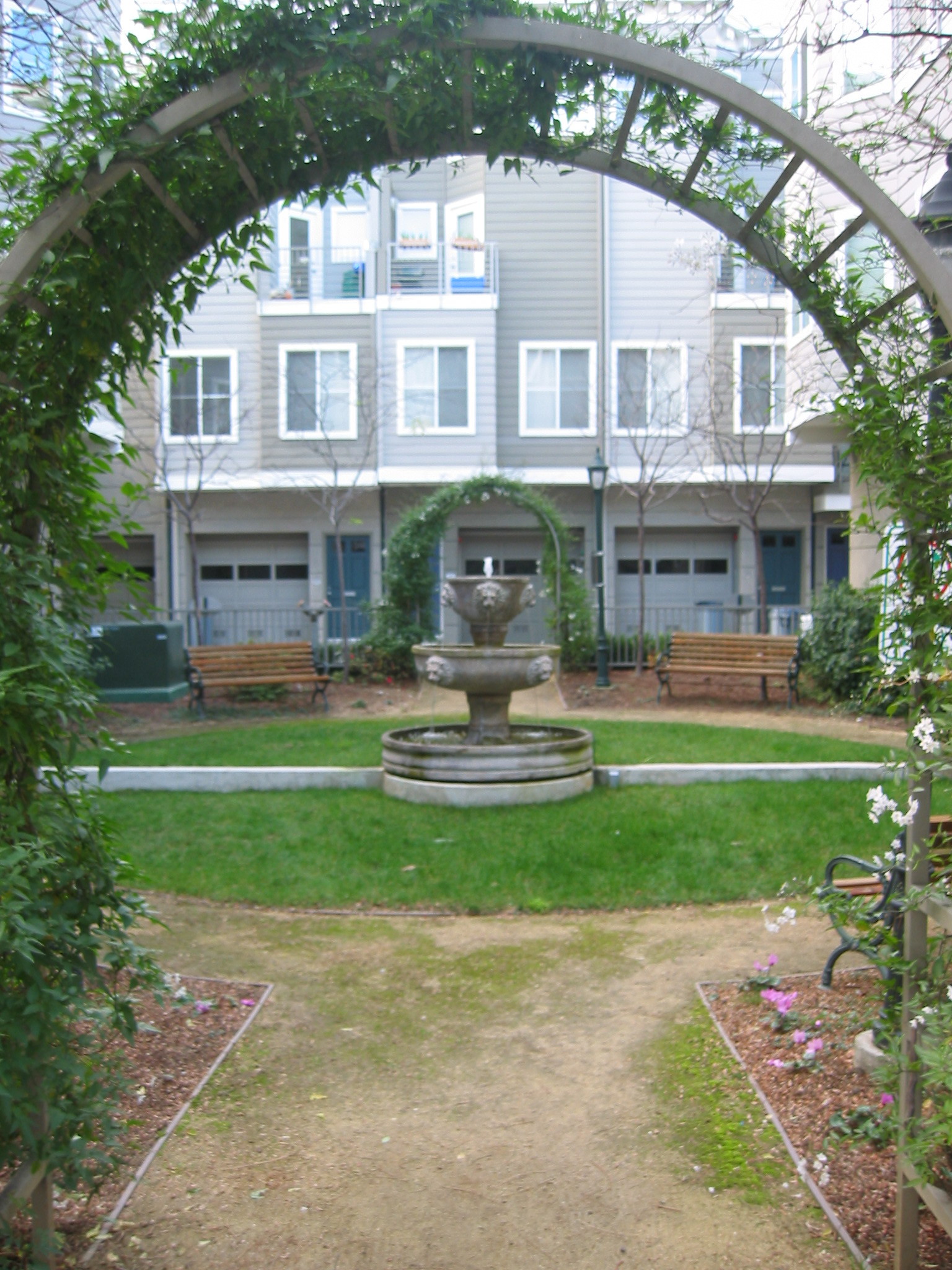 109-0948_IMG - Copy.JPG