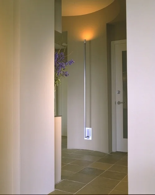 455 Entry w_light.jpg