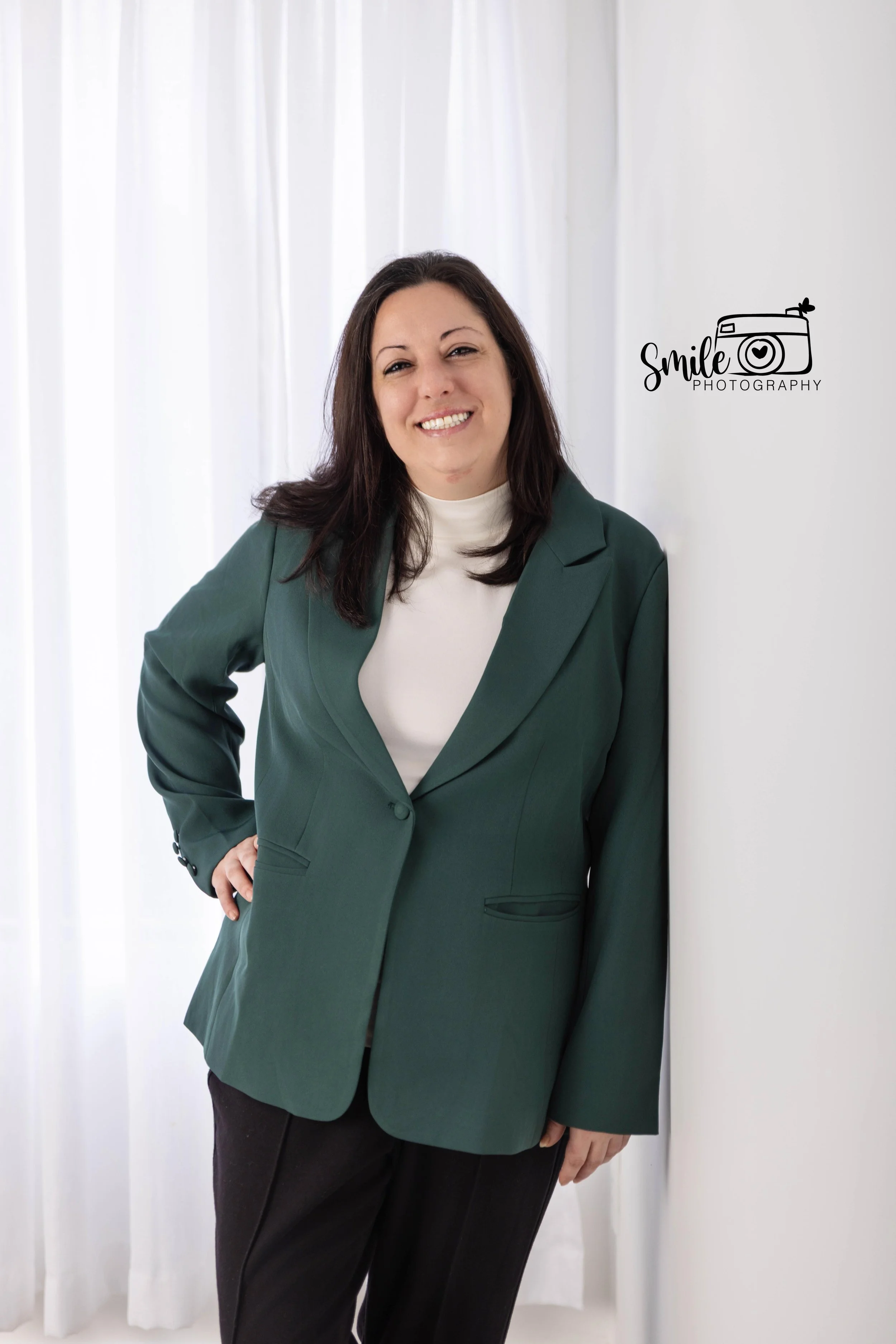 Ashley Veith of RE/MAX | Waretown, NJ | Headshots | Ocean County Photographer