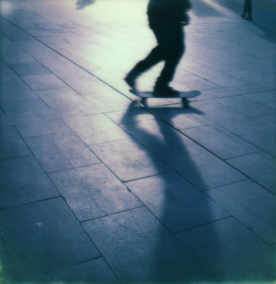 ALONE 04.jpg