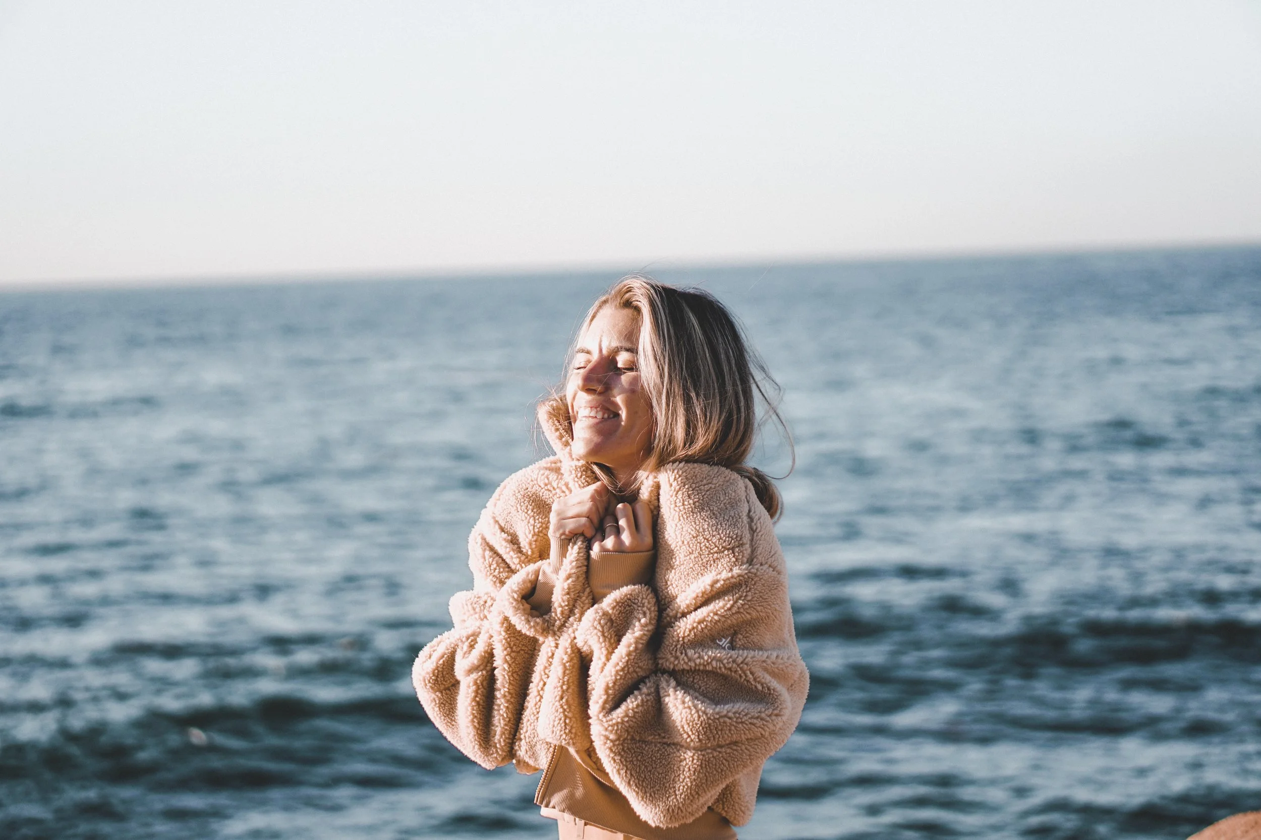 foxy sherpa jacket alo yoga