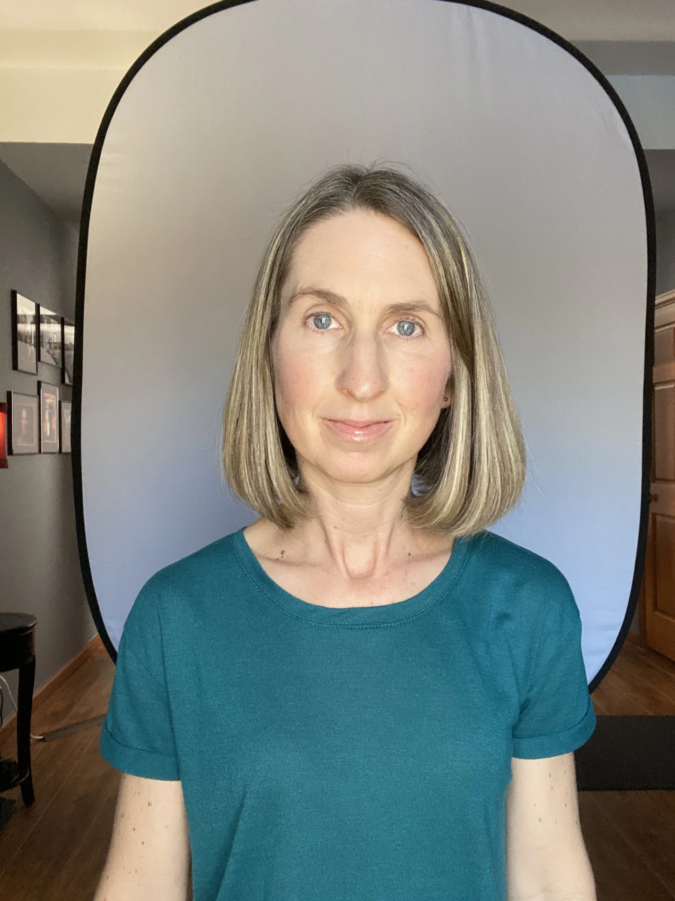 Video 1: Simple background