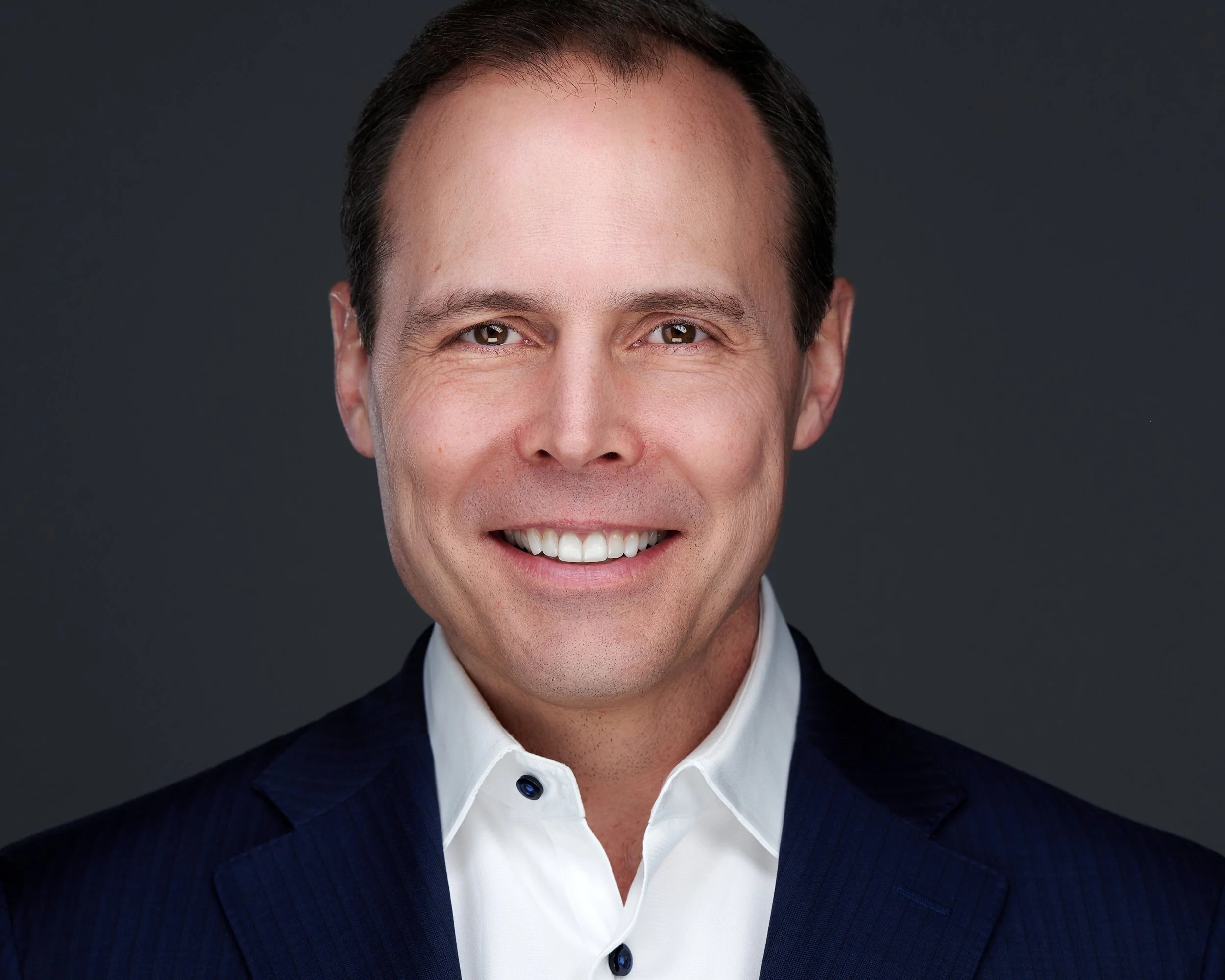  LinkedIn headshot for an Studio client in the studio. 