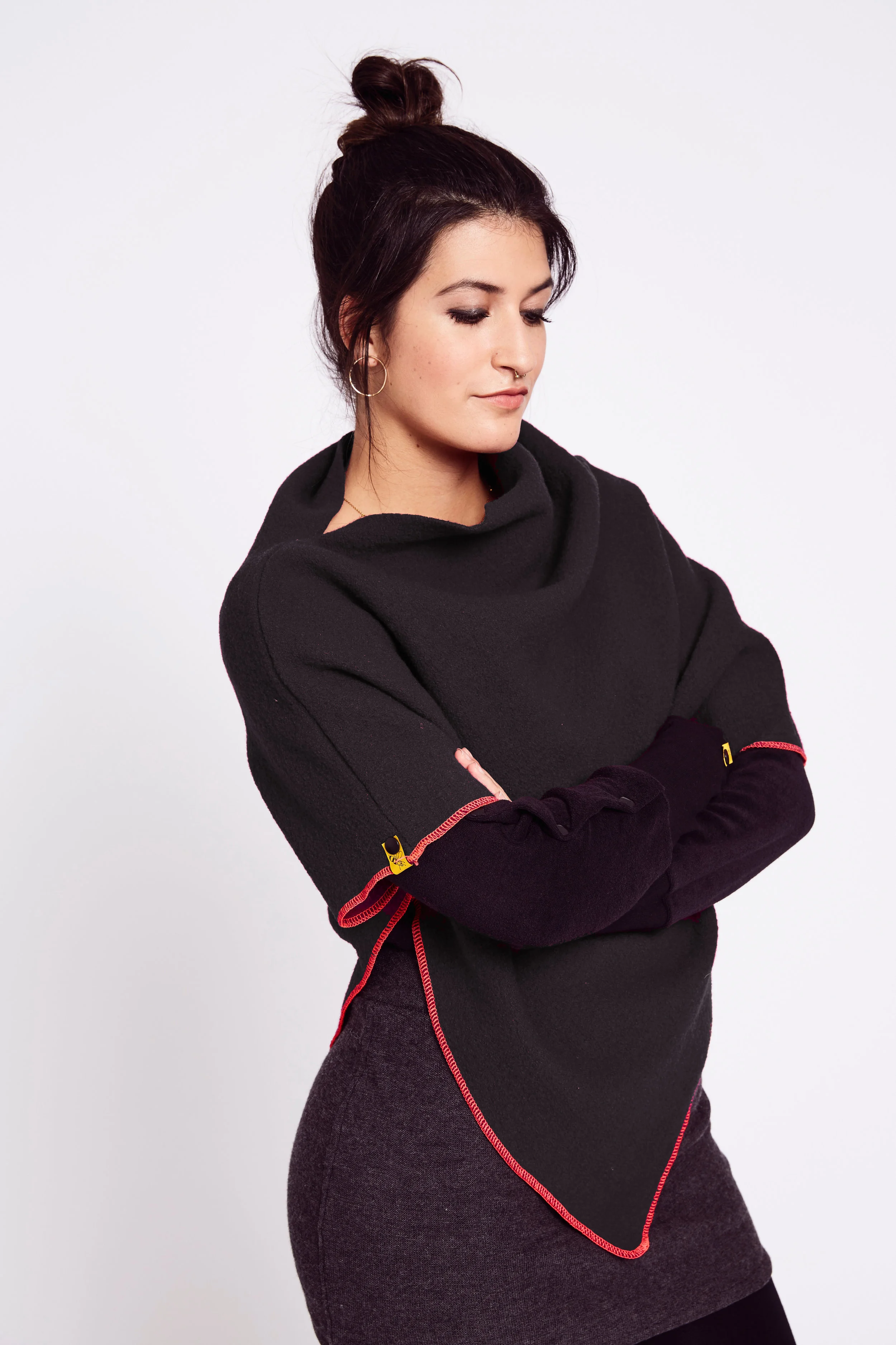 2018_9_8_BeeBee_Poncho_3229.jpg