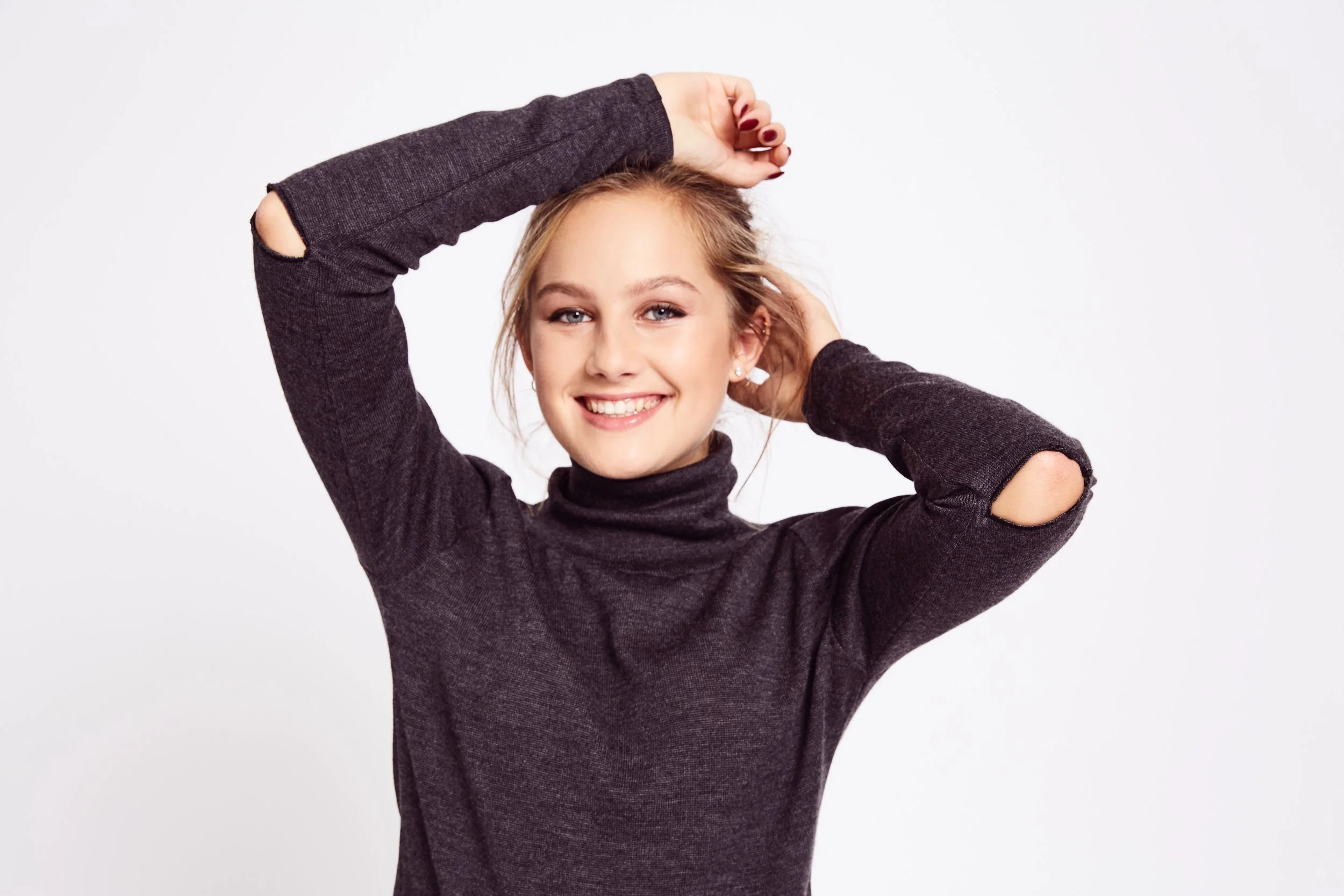 2018_9_8_BeeBee_Pulli7_0351.jpg