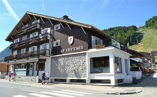 hotel-le-cottage.jpg