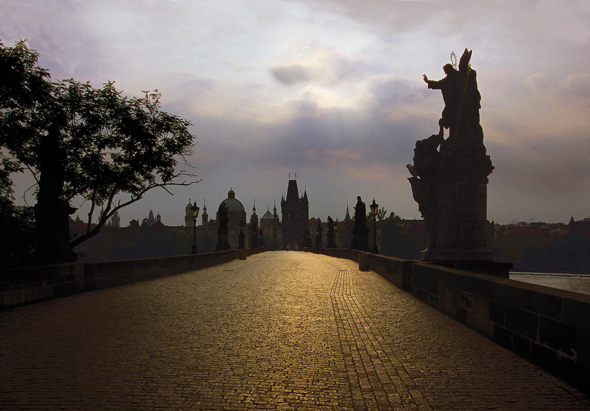 Golden Bridge, Prague, Czech Republic 1997