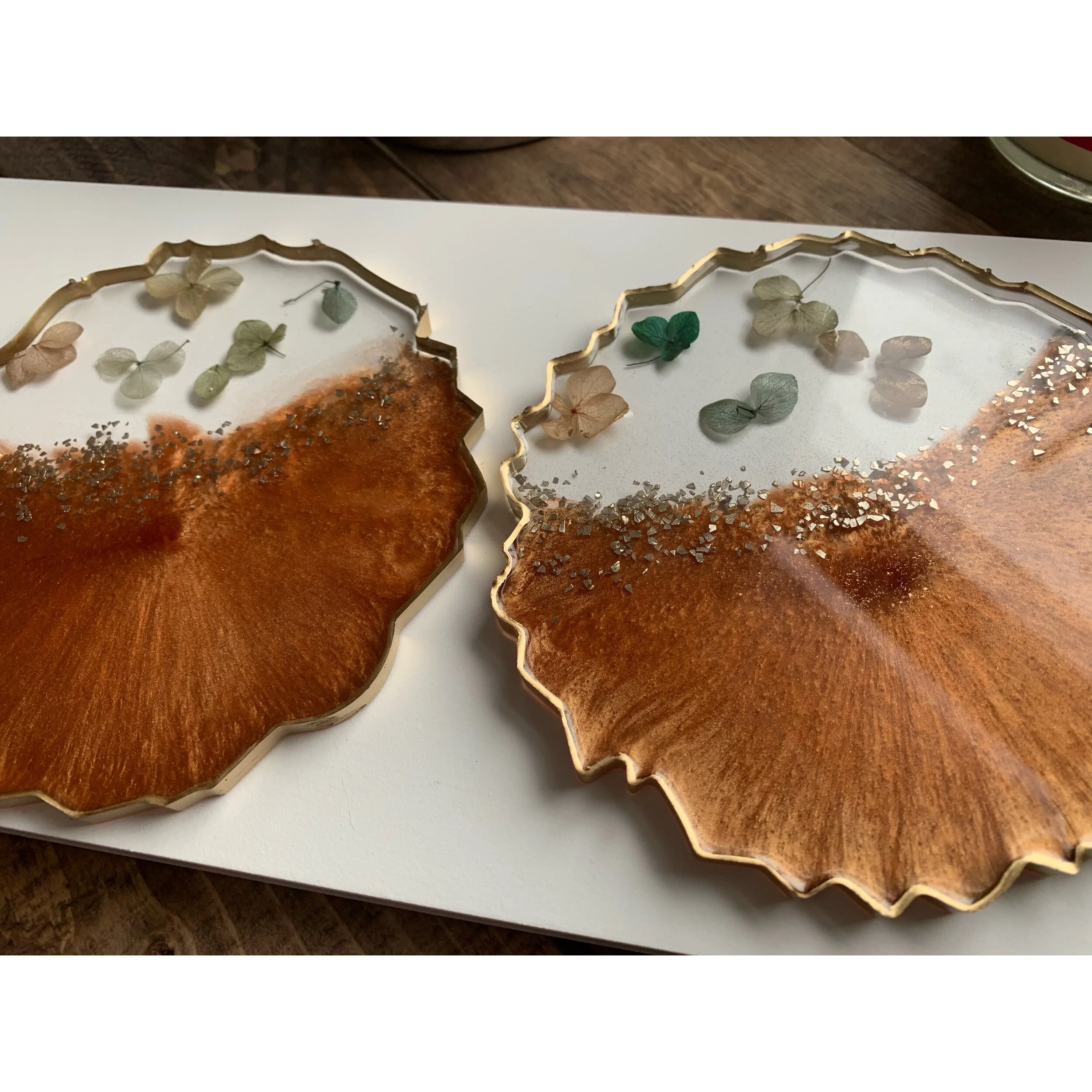 889A0181-0CB4-44E2-B557-28DAE7CF8ECC