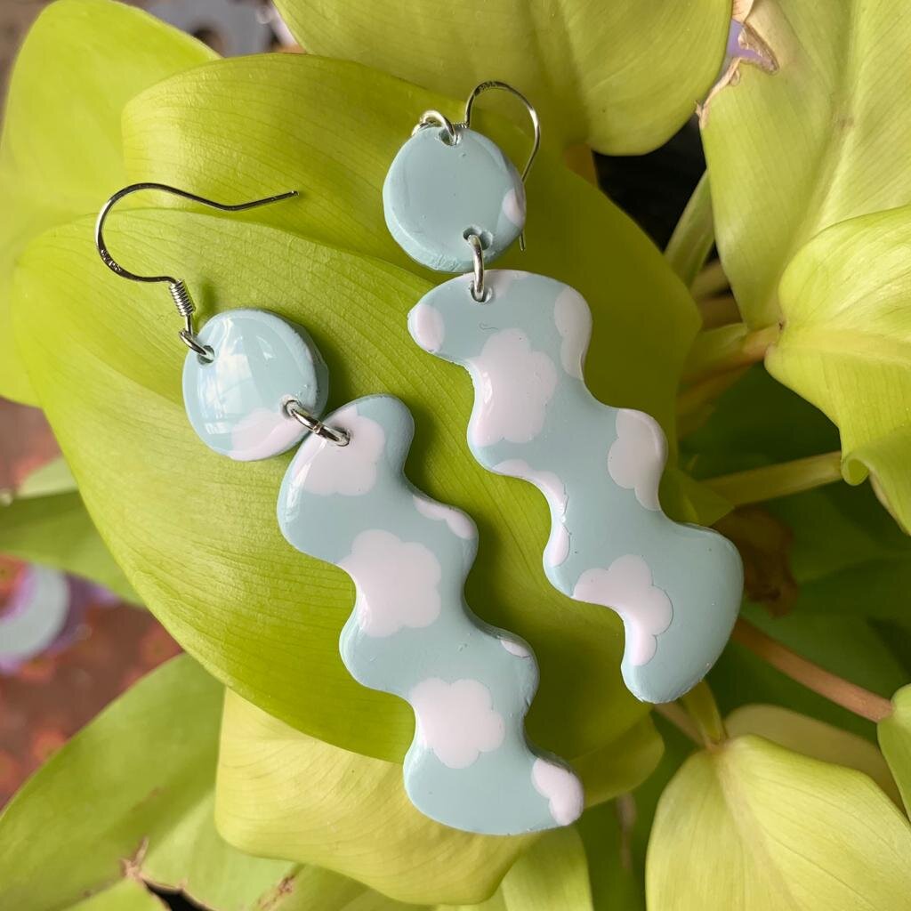 Mint Clouds Squiggle