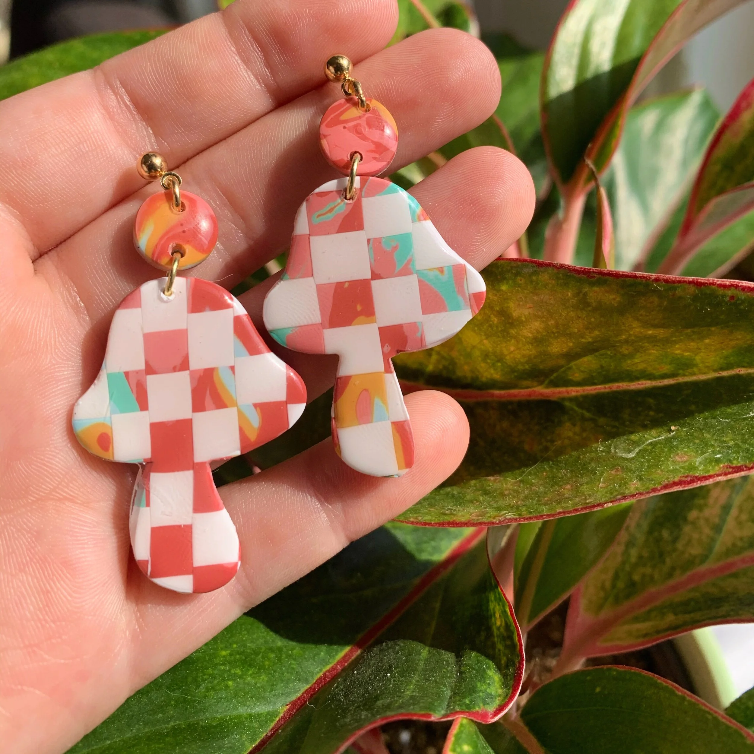 2D7D30B2-0094-48AA-8B76-3ADC69AC539E