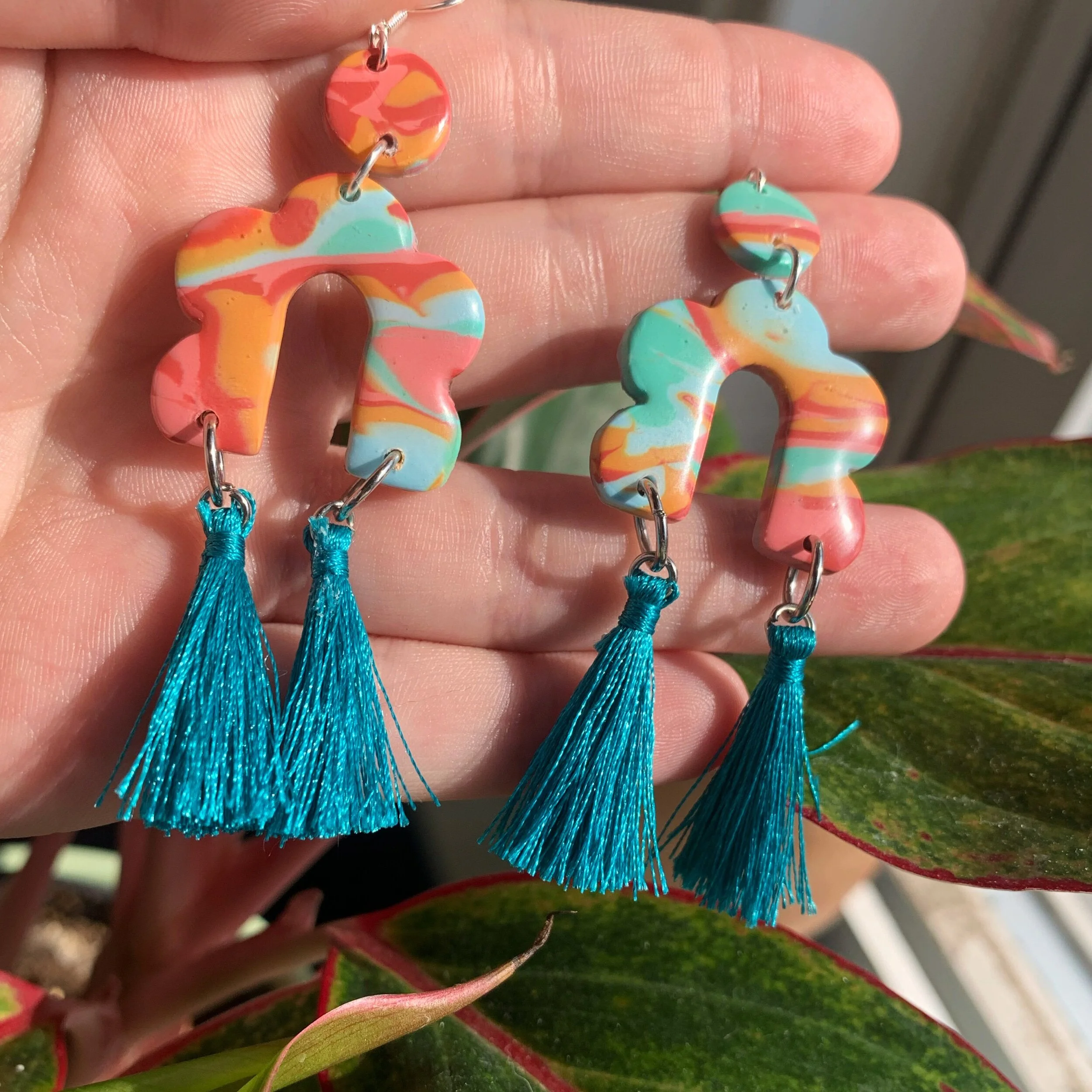 8C91F3A5-8F80-4405-8B28-AF7EFFDB12B8