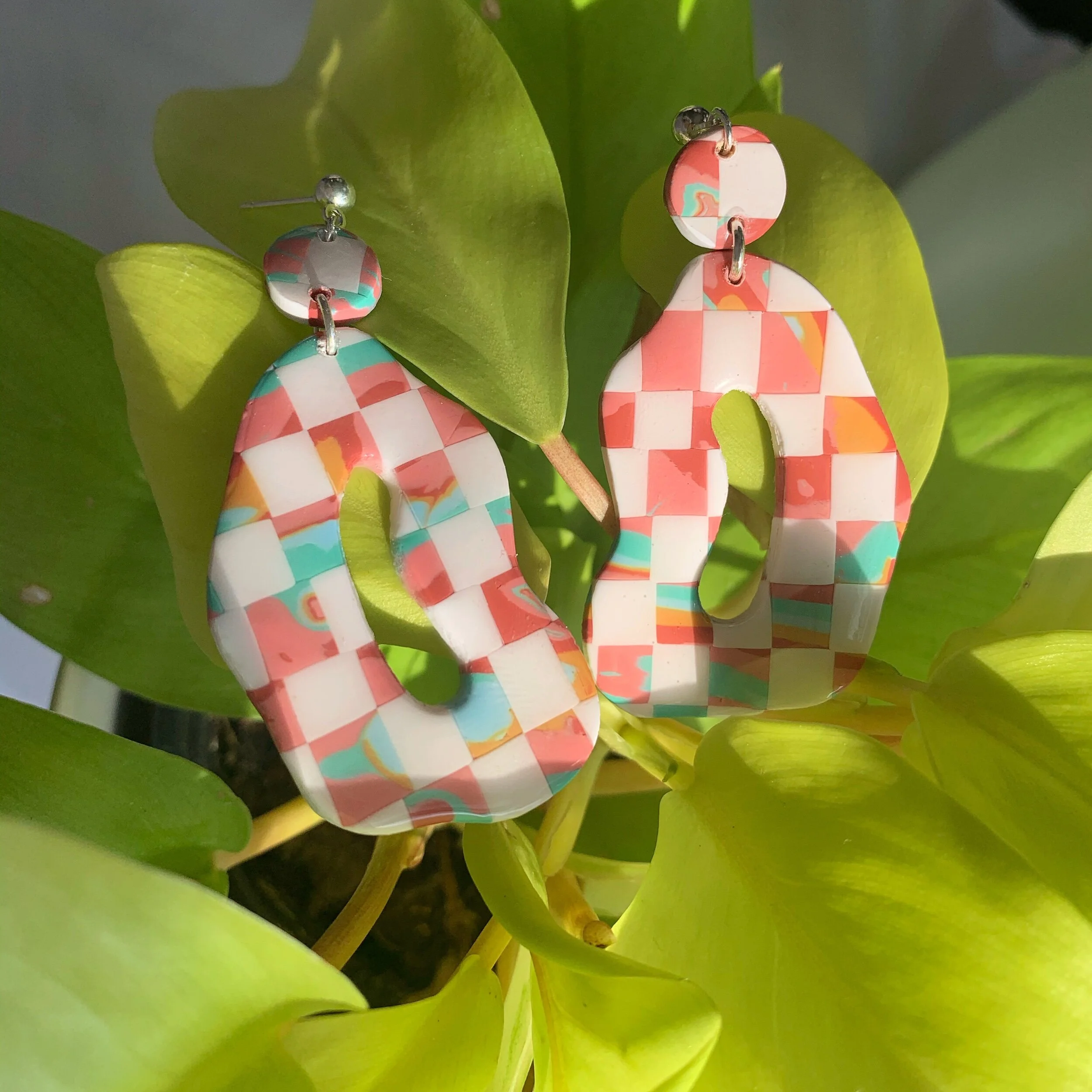 E738CA05-9888-47E4-AFCE-F6330AADD109