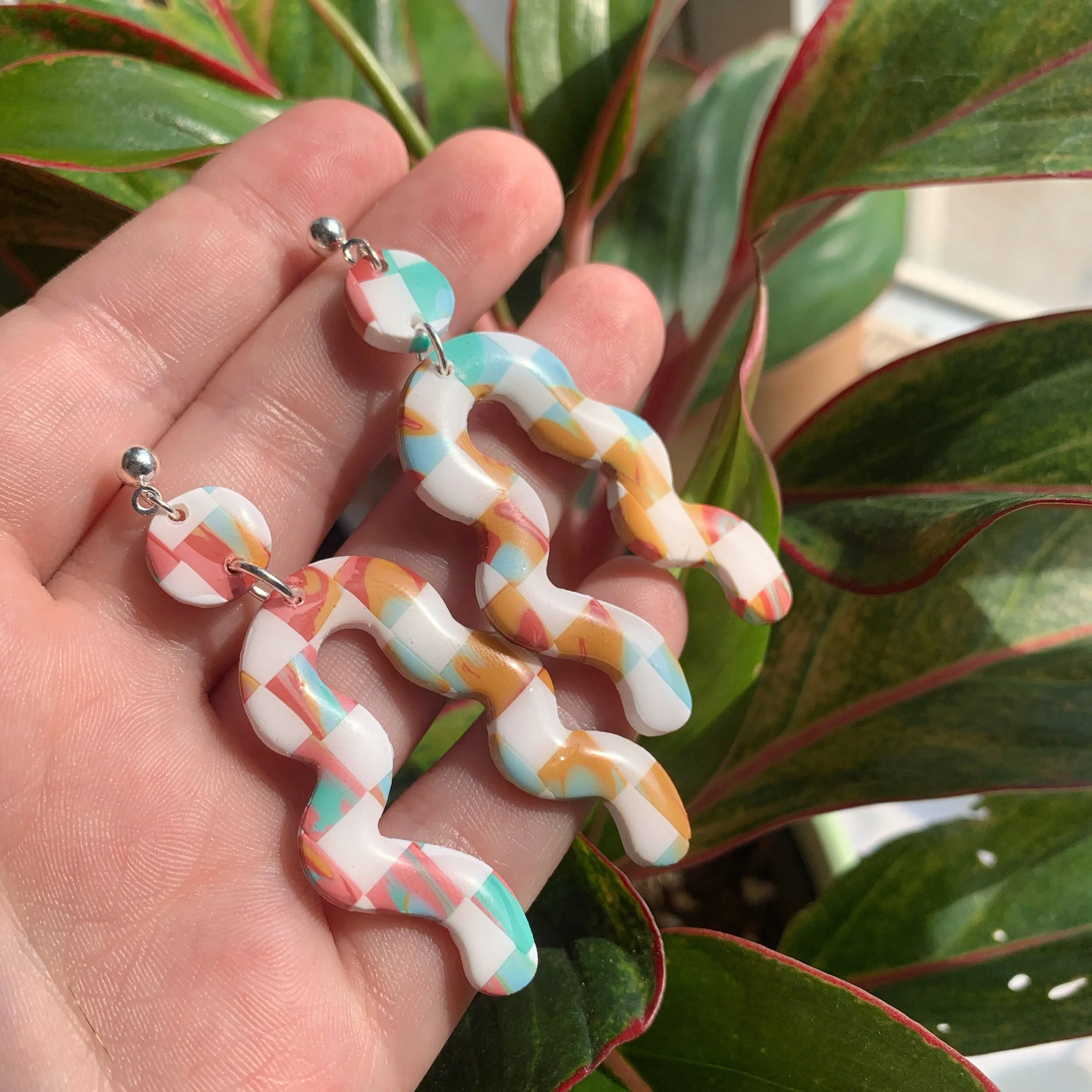 E3AA167D-65F4-4582-944C-969968E5A1B4