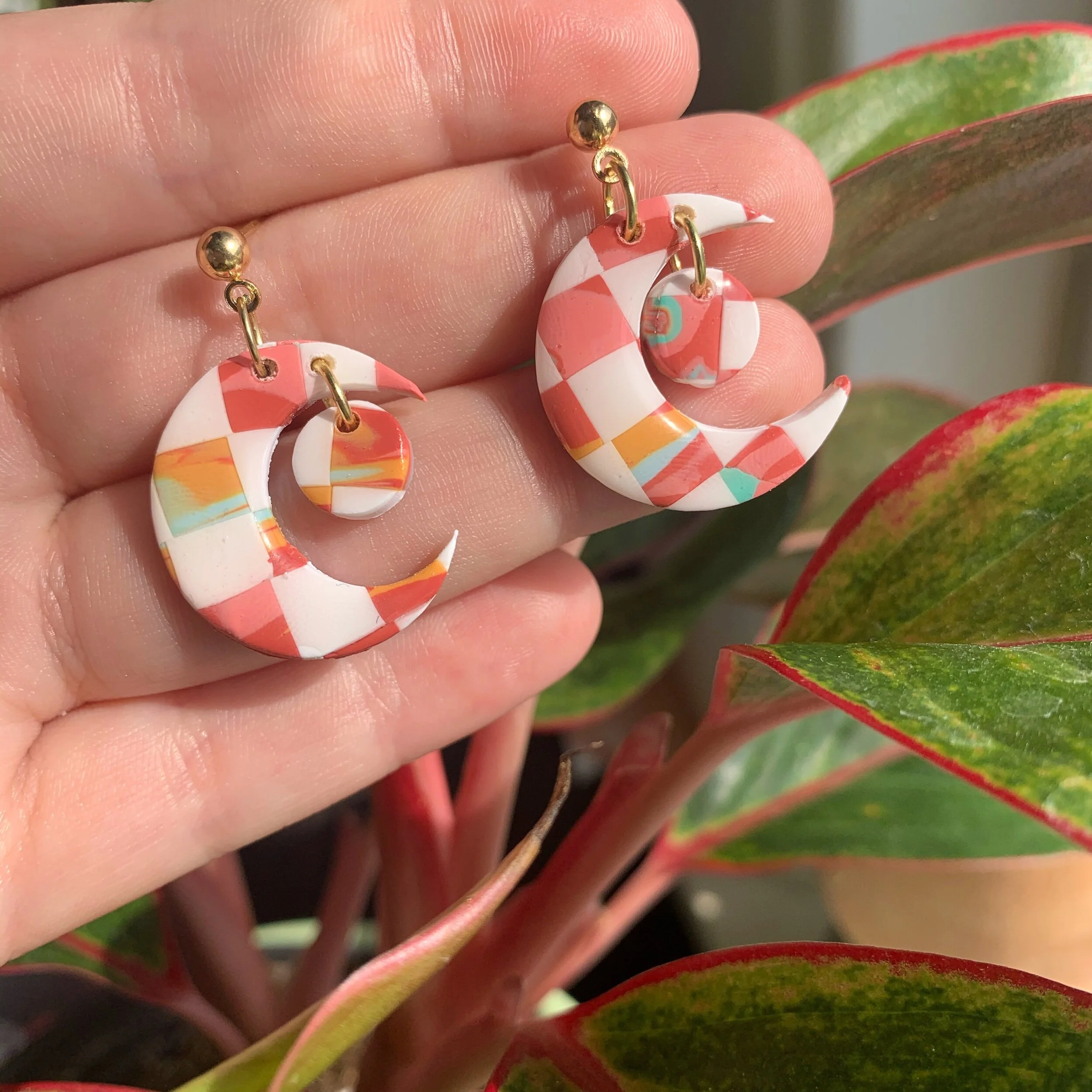 45732E5B-74AC-4E9C-8FE0-2D3A15DB84BC