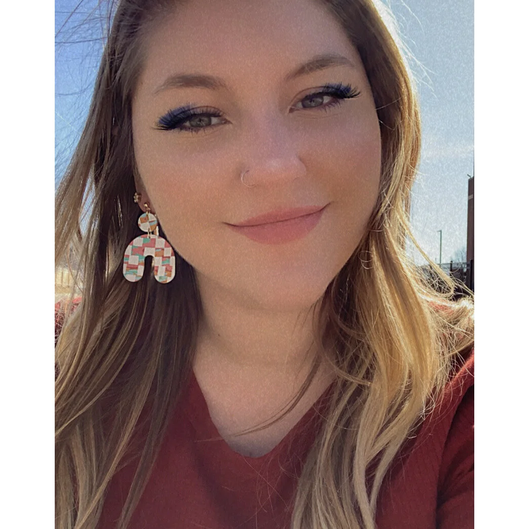 AC9A72EA-1699-4695-B94B-58297A92F019